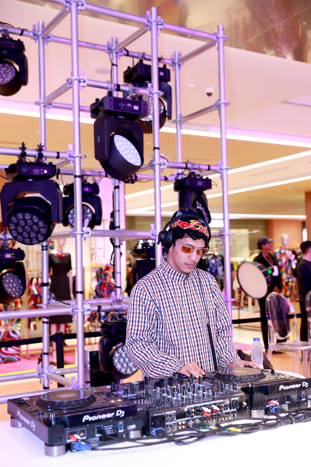 เซ็นทรัลชิดลม ฉลองการเปิดโซนแฟชั่นใหม่อย่างยิ่งใหญ่ในงาน ‘Luxe Night Out’