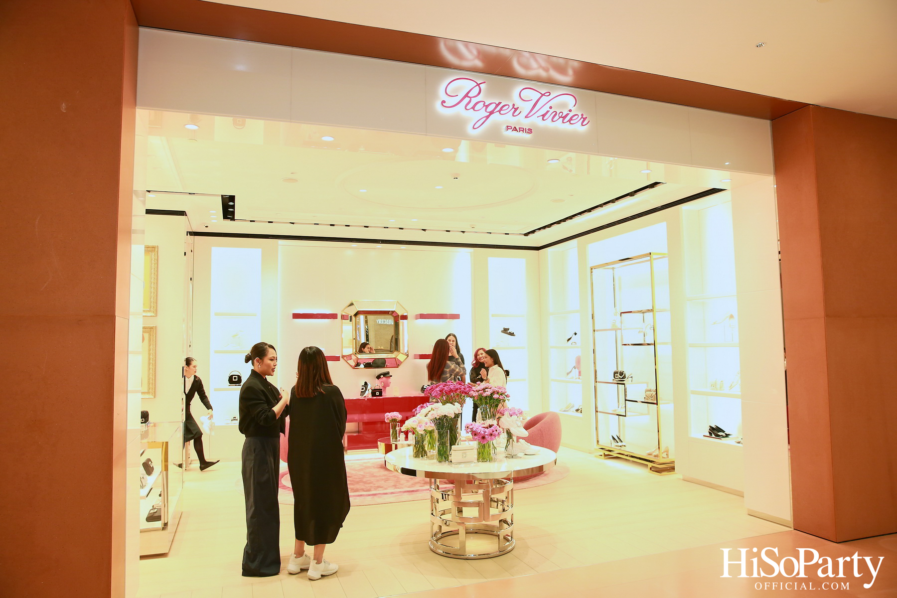 เซ็นทรัลชิดลม ฉลองการเปิดโซนแฟชั่นใหม่อย่างยิ่งใหญ่ในงาน ‘Luxe Night Out’