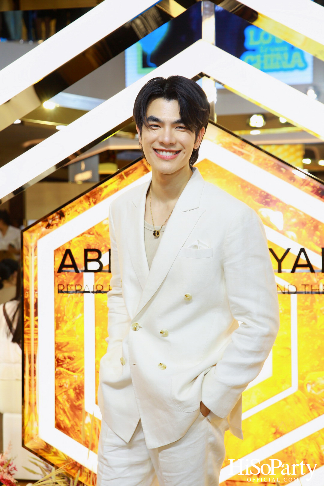 งานเปิดตัว GUERLAIN Abeille Royale Clarifying & Repair Essence and Cream และ แป้งในตำนาน เวอร์ชั่นใหม่ Meteorites 2024