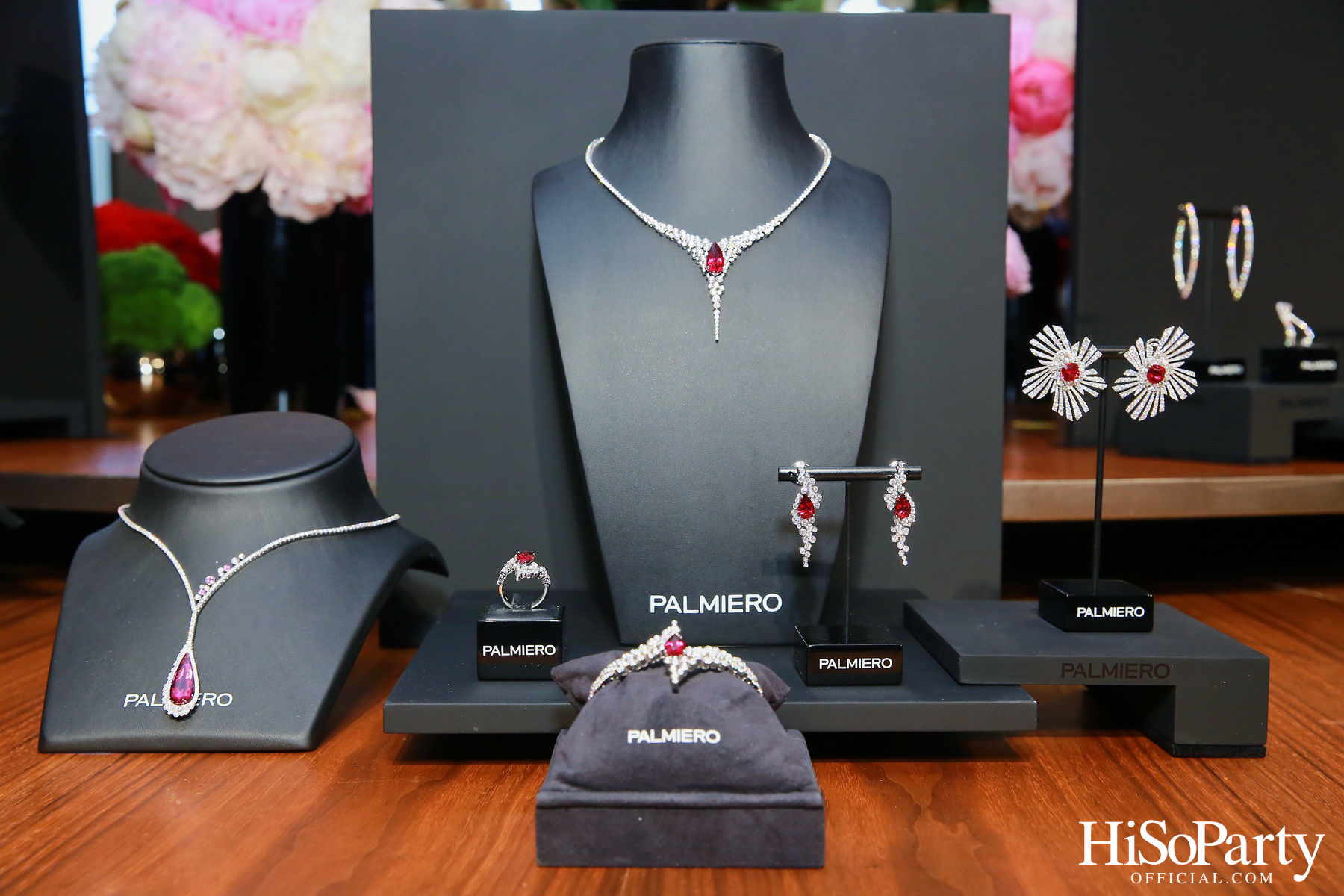 PALMIERO ไฮจิวเวลรีจากอิตาลี เผย 4 ไอคอนิกคอลเลกชั่น สะท้อนเสน่ห์ของความงามและเฉดสีแห่งอัญมณี