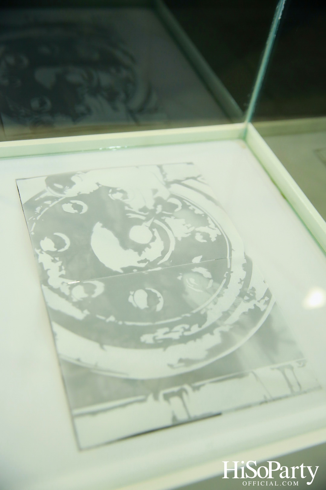 THE EXHIBITION OF CHILDREN PROJECT AND ACORN SIT-DOWN DINNER FOR DONATION