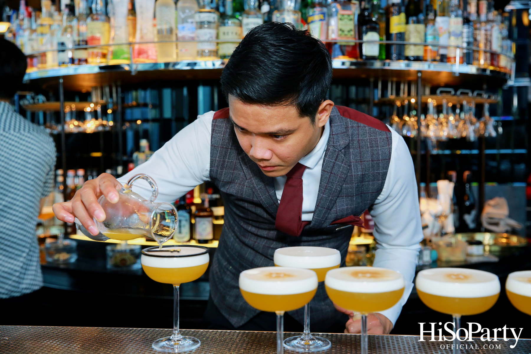 งานเปิดตัว HOURGLASS VANISH AIRBRUSH PRESSED POWDER