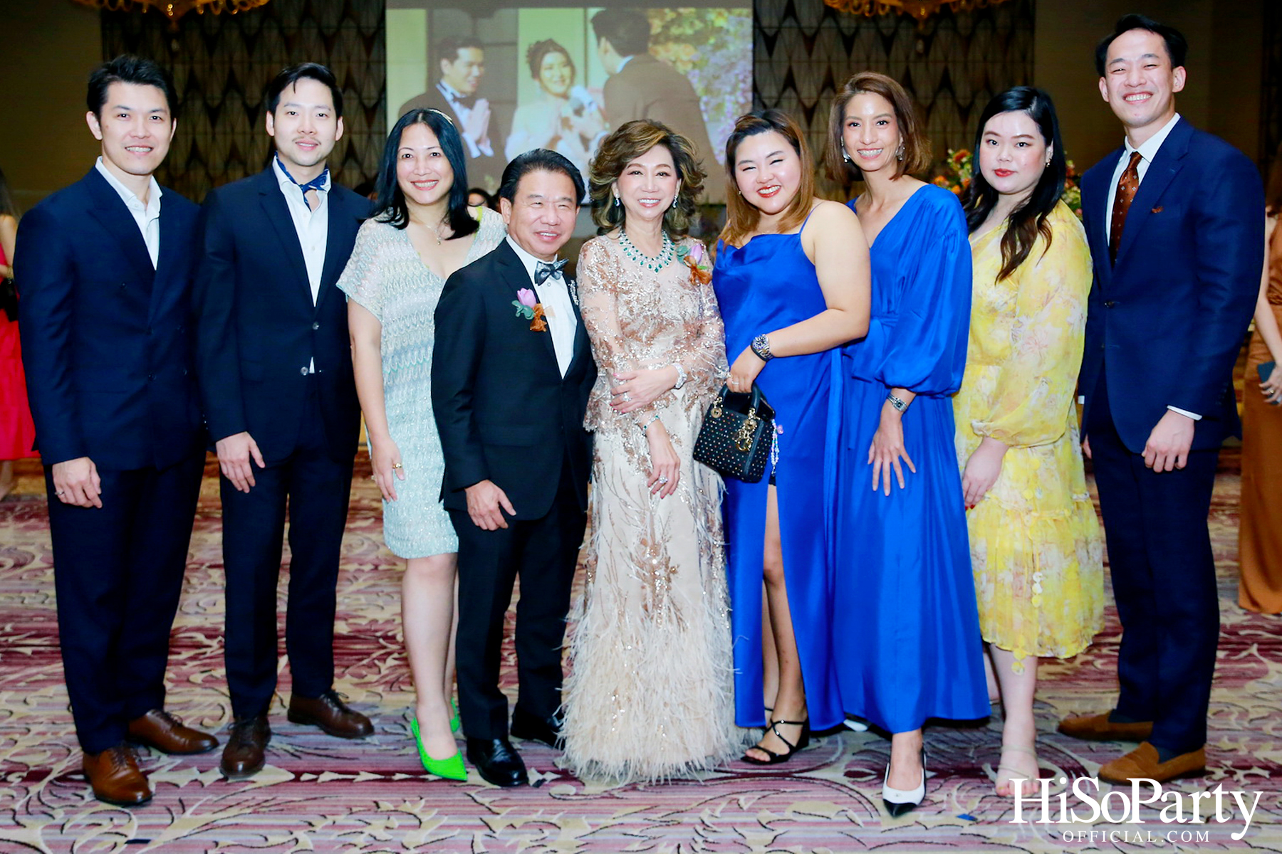 งานฉลองมงคลสมรสระหว่าง ธนพร เตชะวรบท และ วีรเดช ส่งทวีผล