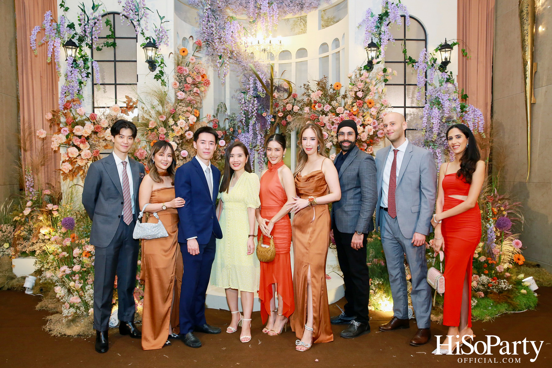 งานฉลองมงคลสมรสระหว่าง ธนพร เตชะวรบท และ วีรเดช ส่งทวีผล