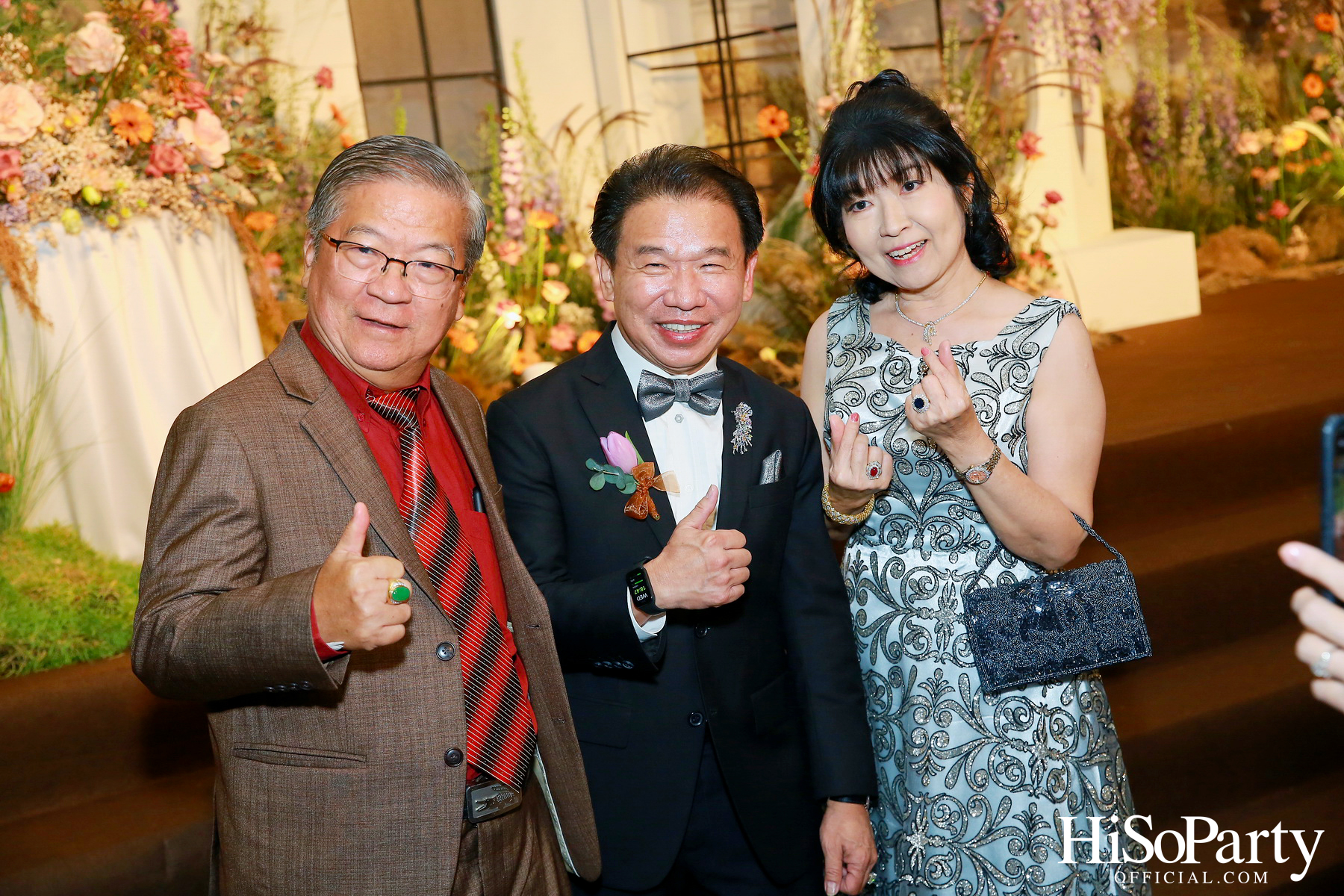 งานฉลองมงคลสมรสระหว่าง ธนพร เตชะวรบท และ วีรเดช ส่งทวีผล