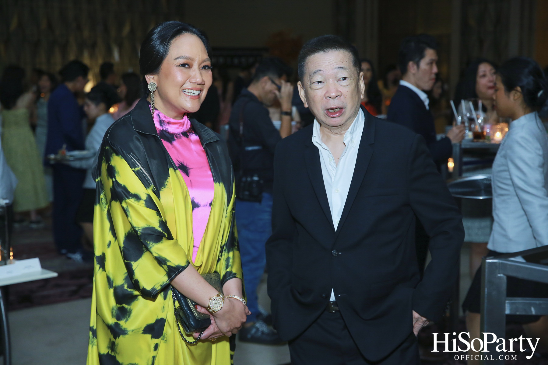 งานฉลองมงคลสมรสระหว่าง ธนพร เตชะวรบท และ วีรเดช ส่งทวีผล