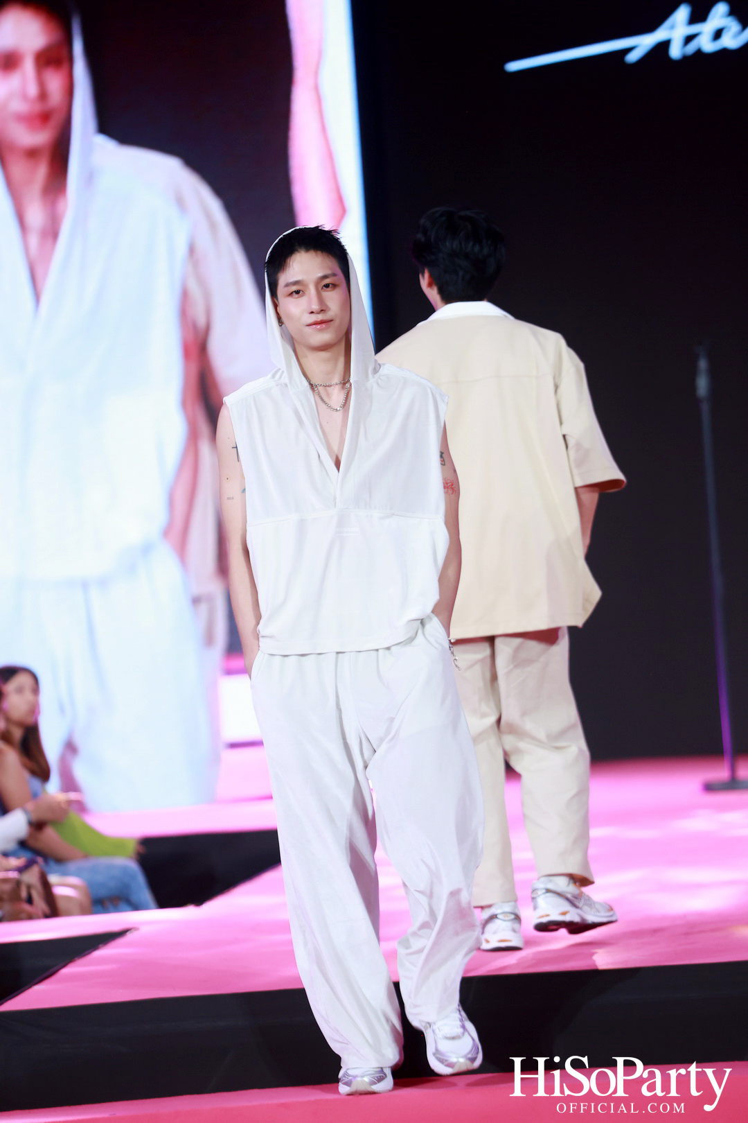 TikTok Shop I EM DISTRICT Exclusive Runway