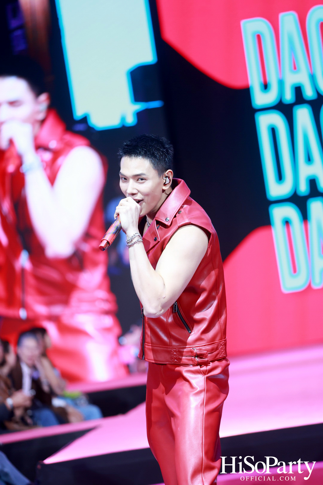 TikTok Shop I EM DISTRICT Exclusive Runway