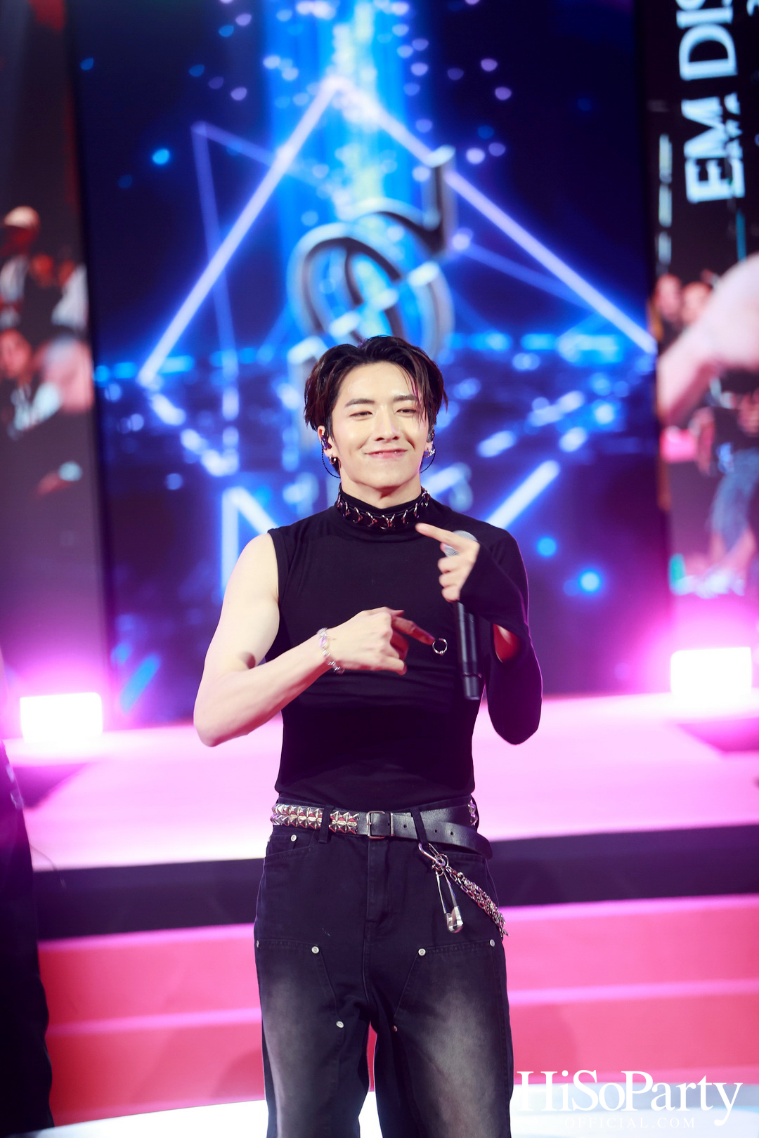 TikTok Shop I EM DISTRICT Exclusive Runway