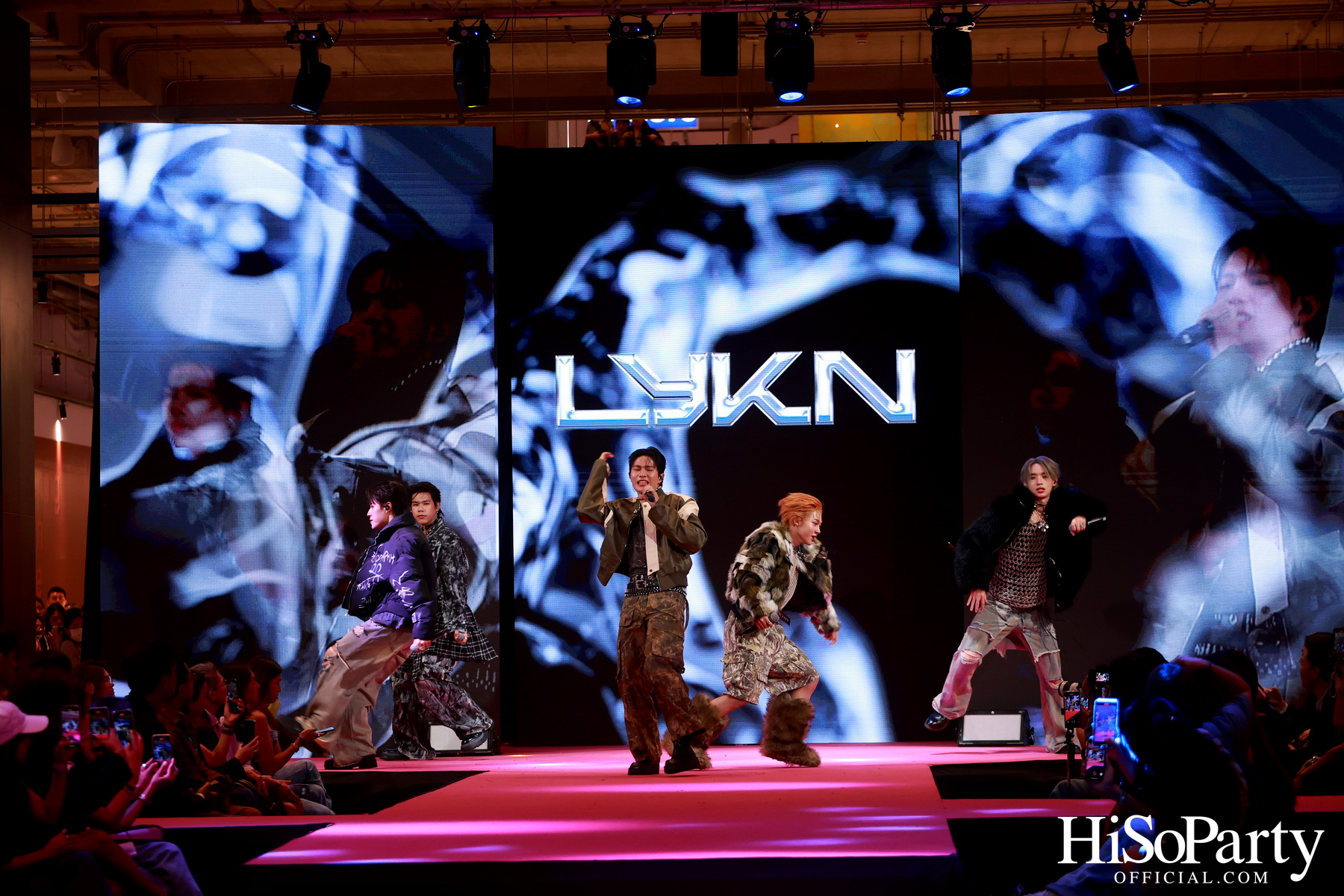 TikTok Shop I EM DISTRICT Exclusive Runway