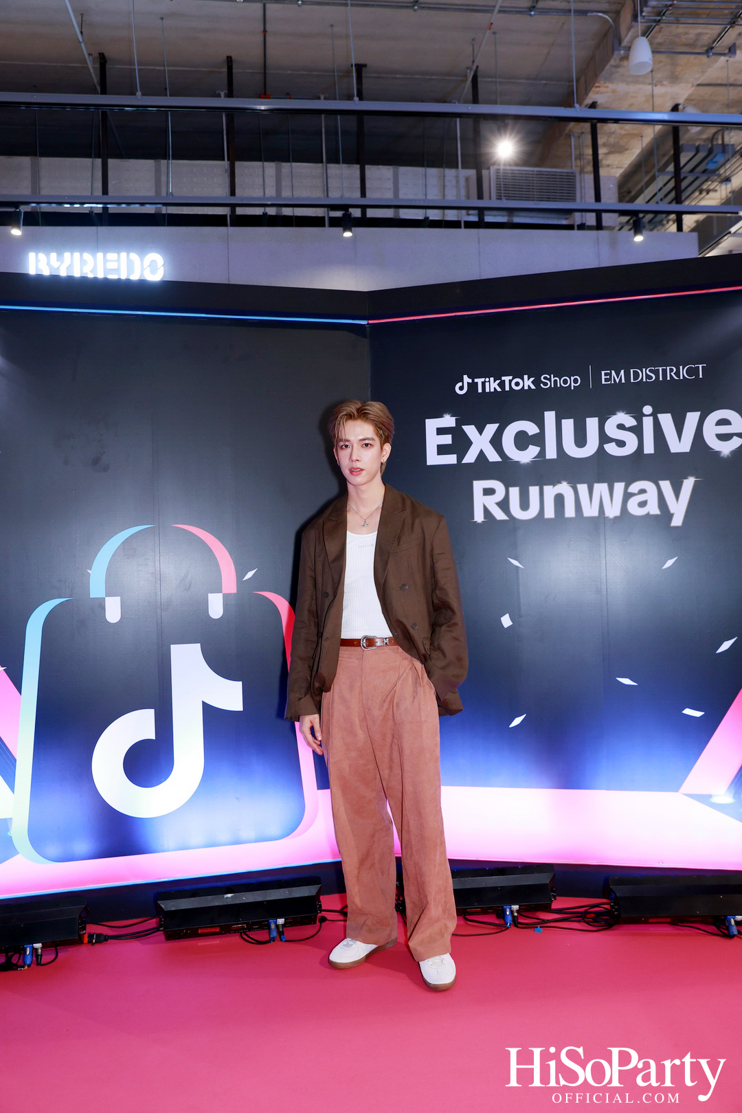 TikTok Shop I EM DISTRICT Exclusive Runway