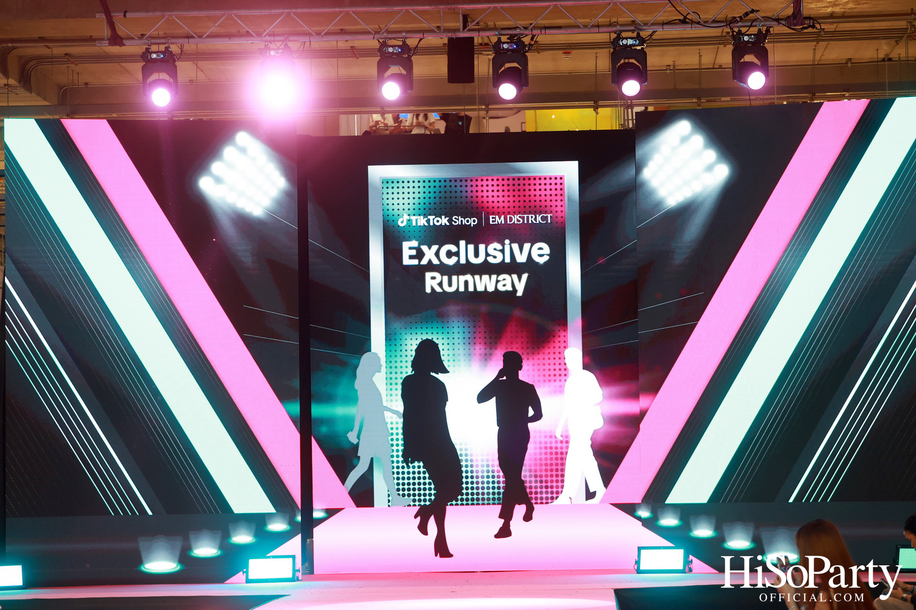 TikTok Shop I EM DISTRICT Exclusive Runway