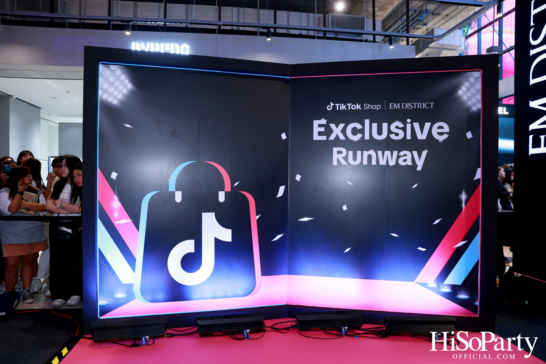 TikTok Shop I EM DISTRICT Exclusive Runway