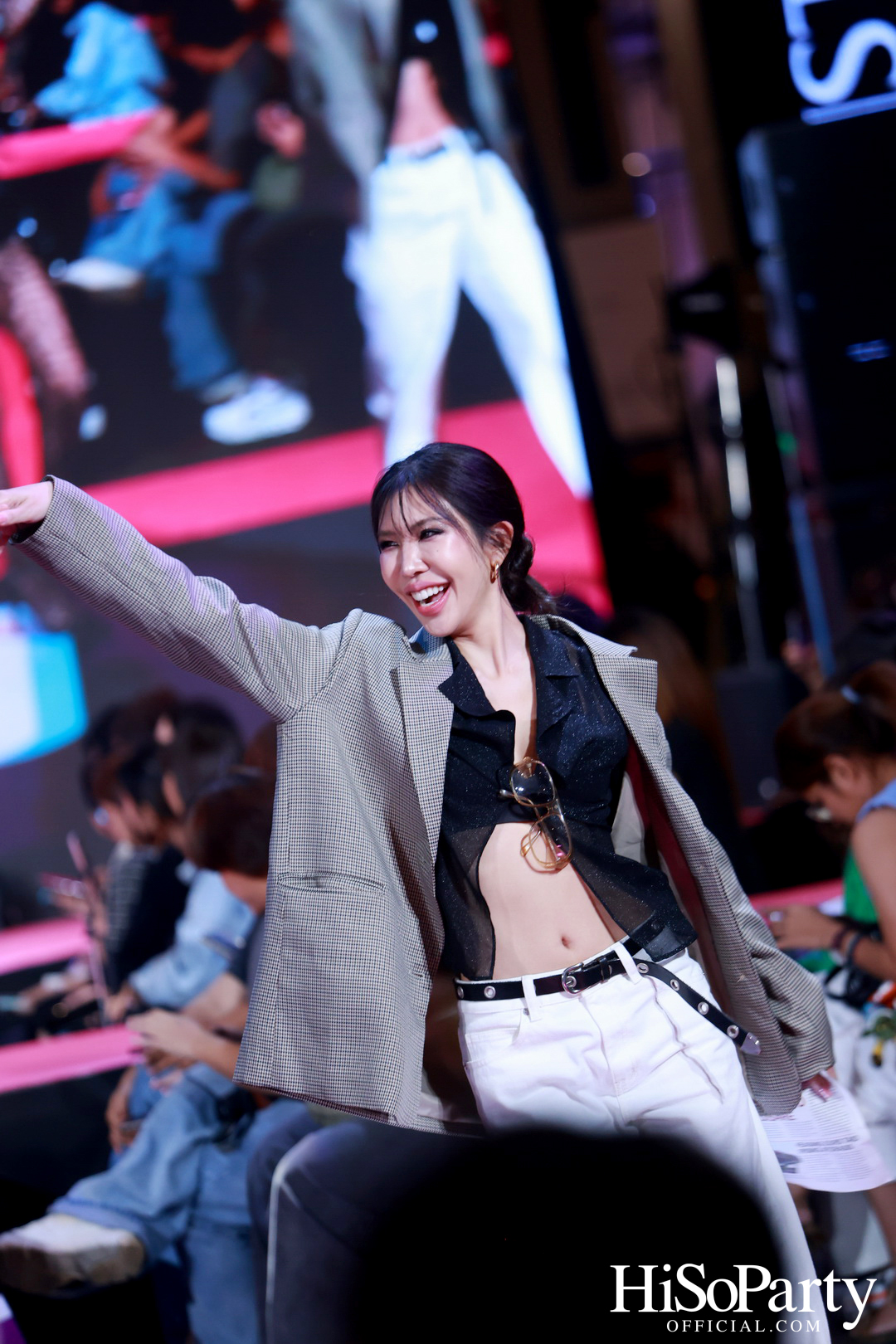 TikTok Shop I EM DISTRICT Exclusive Runway