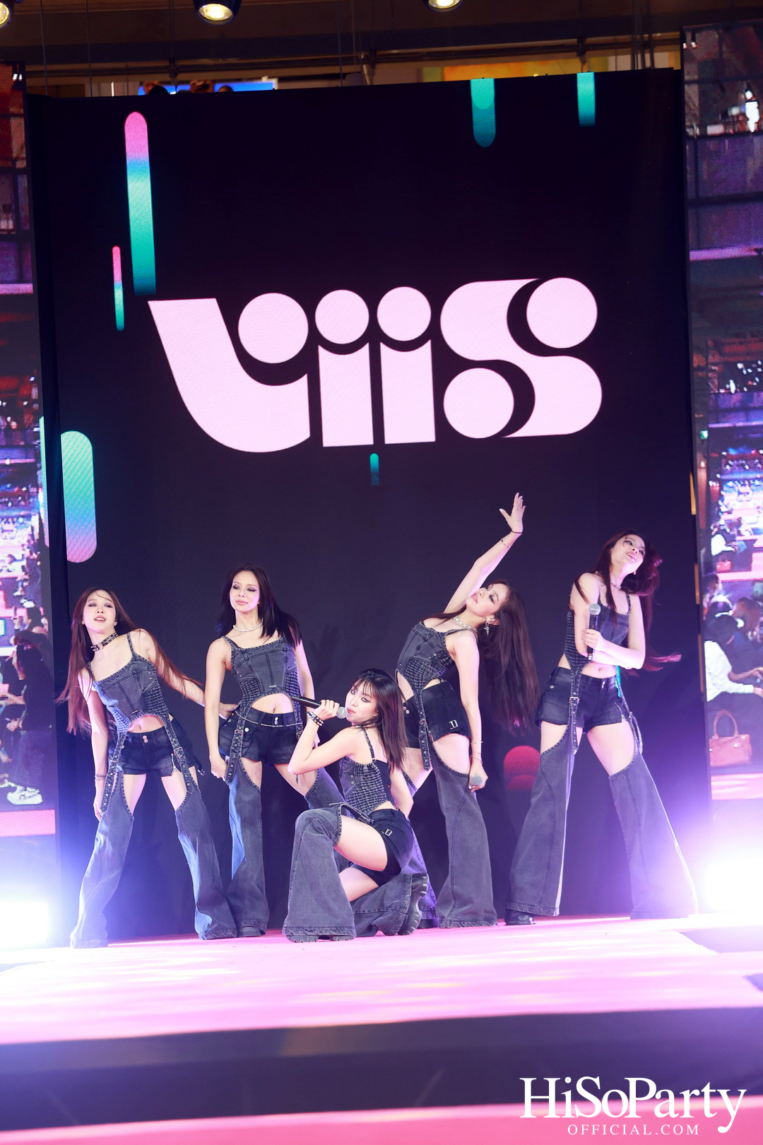 TikTok Shop I EM DISTRICT Exclusive Runway