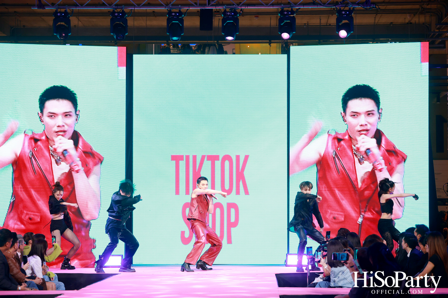 TikTok Shop I EM DISTRICT Exclusive Runway