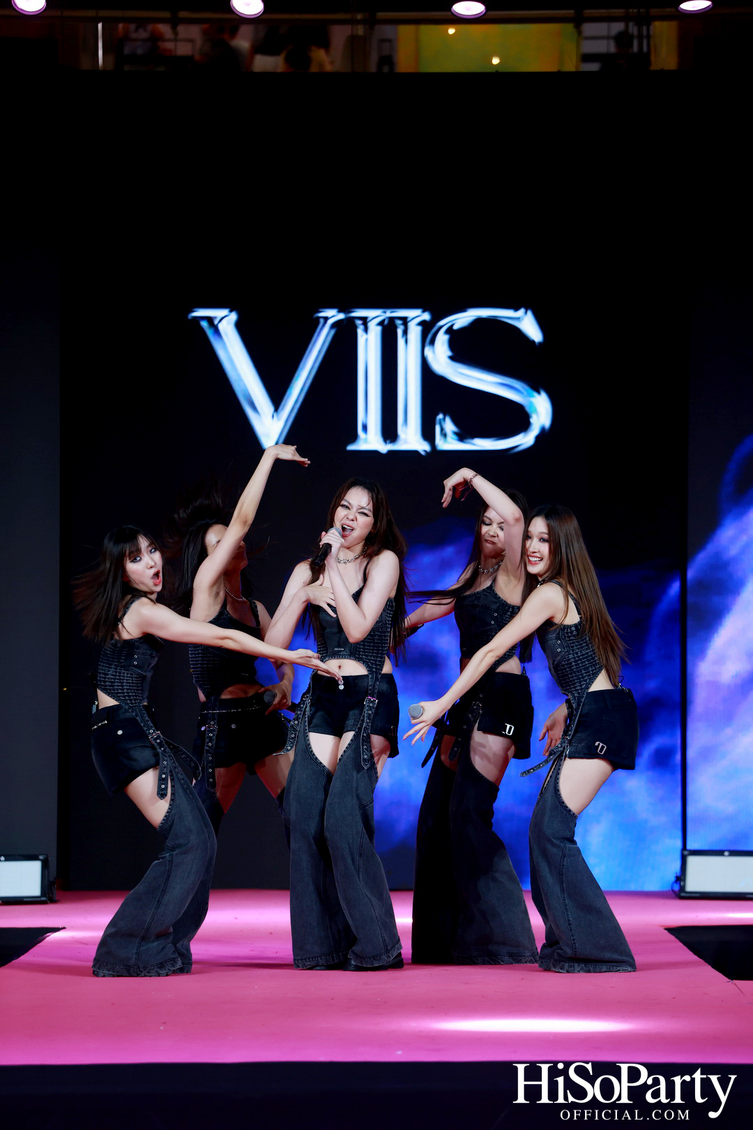 TikTok Shop I EM DISTRICT Exclusive Runway