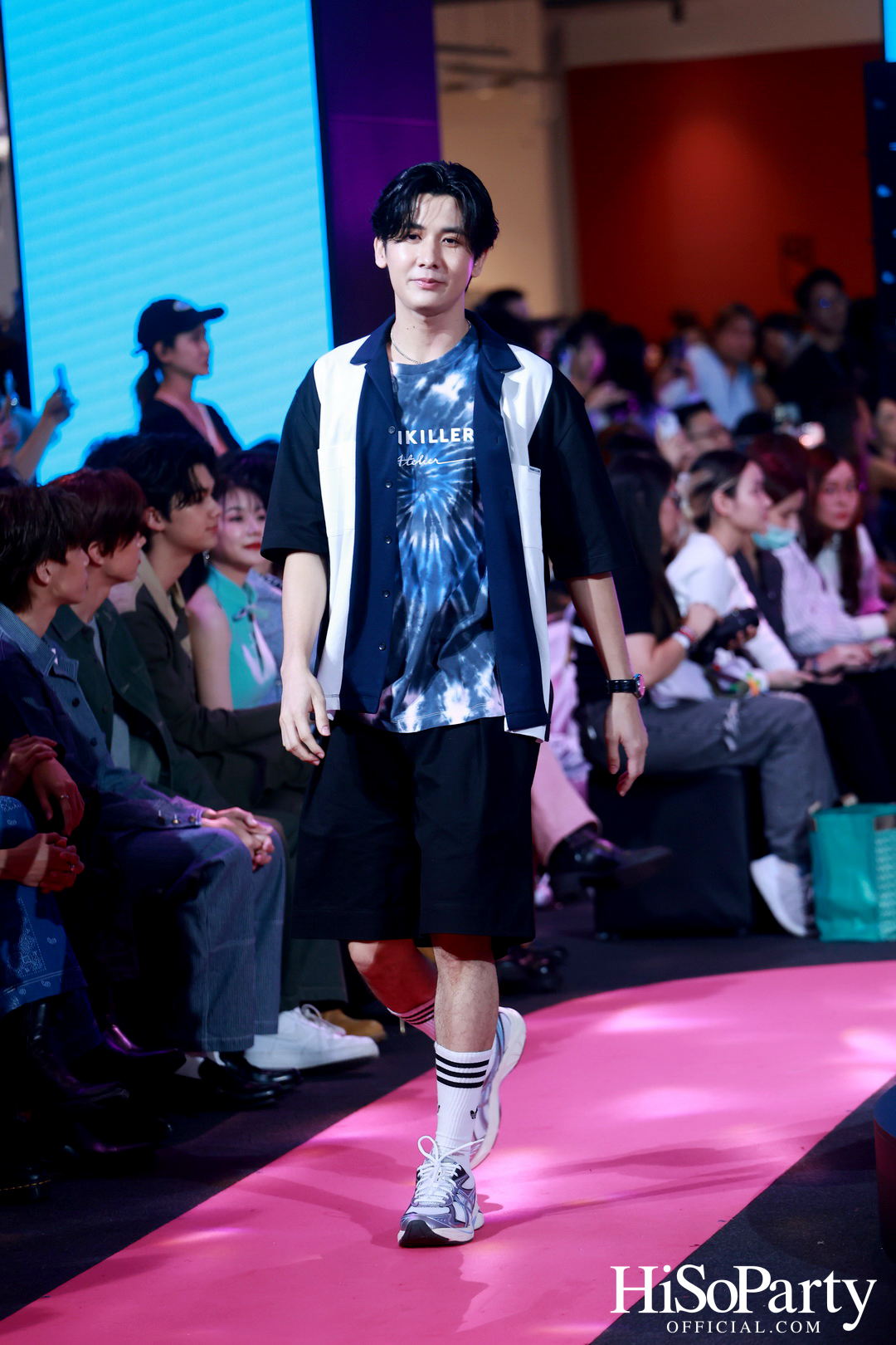 TikTok Shop I EM DISTRICT Exclusive Runway
