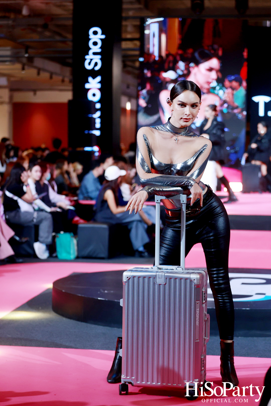 TikTok Shop I EM DISTRICT Exclusive Runway