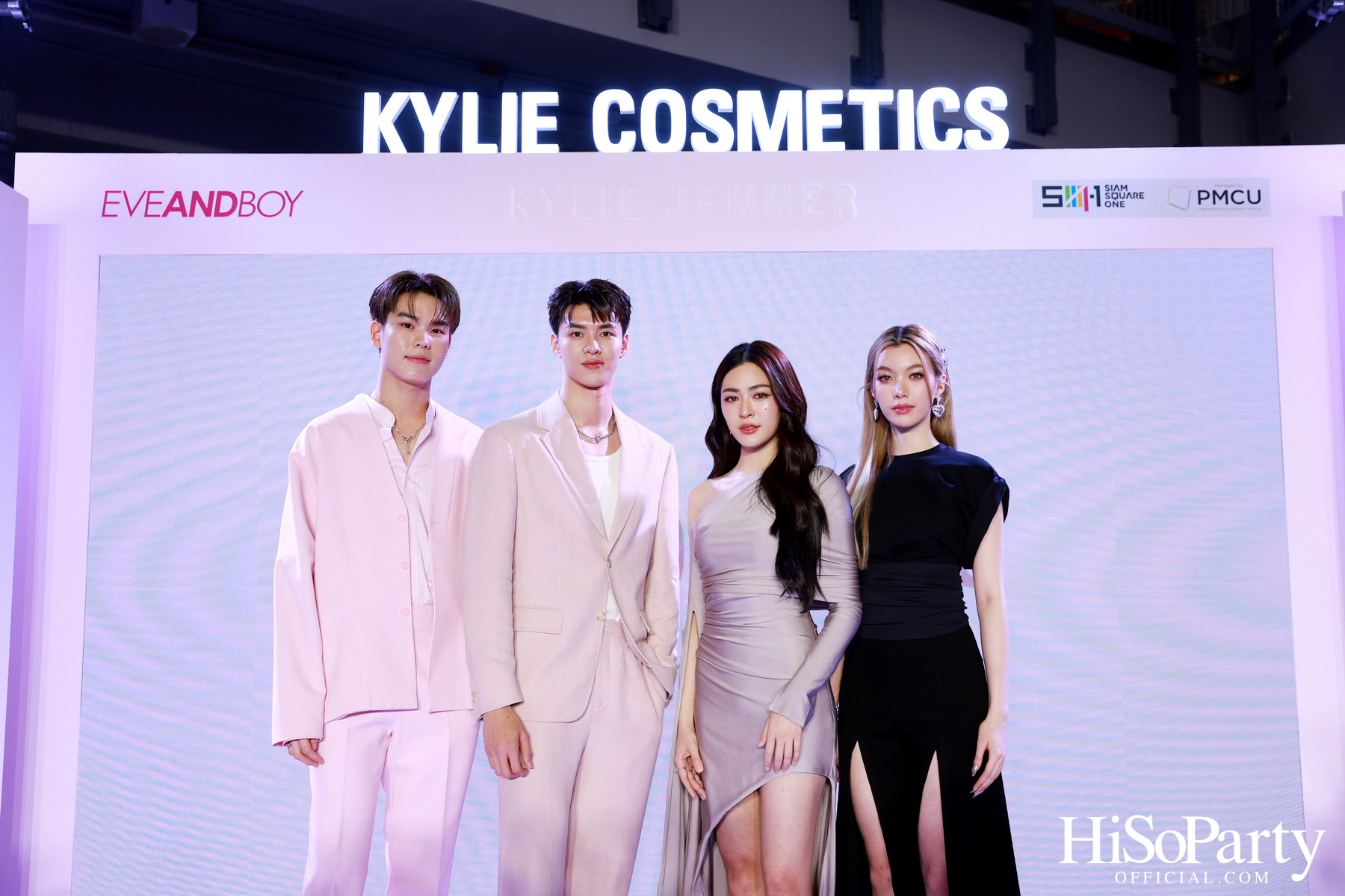 Kylie Cosmetics แลนด์ดิ้งประเทศไทยแล้วอย่างเป็นทางการ โดยวางจำหน่ายเอ็กซ์คลูซีฟที่ EVEANDBOY