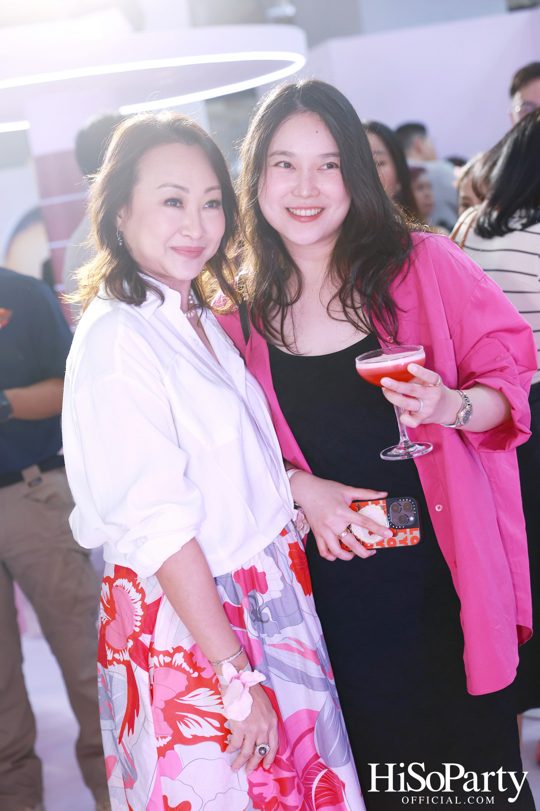 Kylie Cosmetics แลนด์ดิ้งประเทศไทยแล้วอย่างเป็นทางการ โดยวางจำหน่ายเอ็กซ์คลูซีฟที่ EVEANDBOY