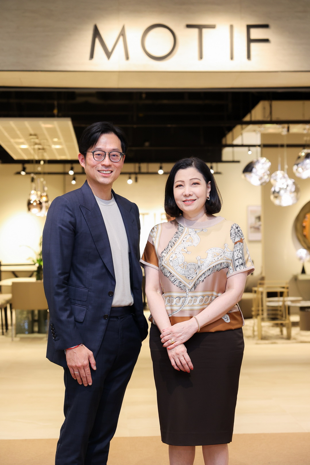 MOTIF ร่วมกับ COTTO, ENDO และ O2E Supply เนรมิตพื้นที่โชว์รูมเฟอร์นิเจอร์หรู ‘MOTIF Friends Space’ ณ ศูนย์การค้าสยามพารากอน