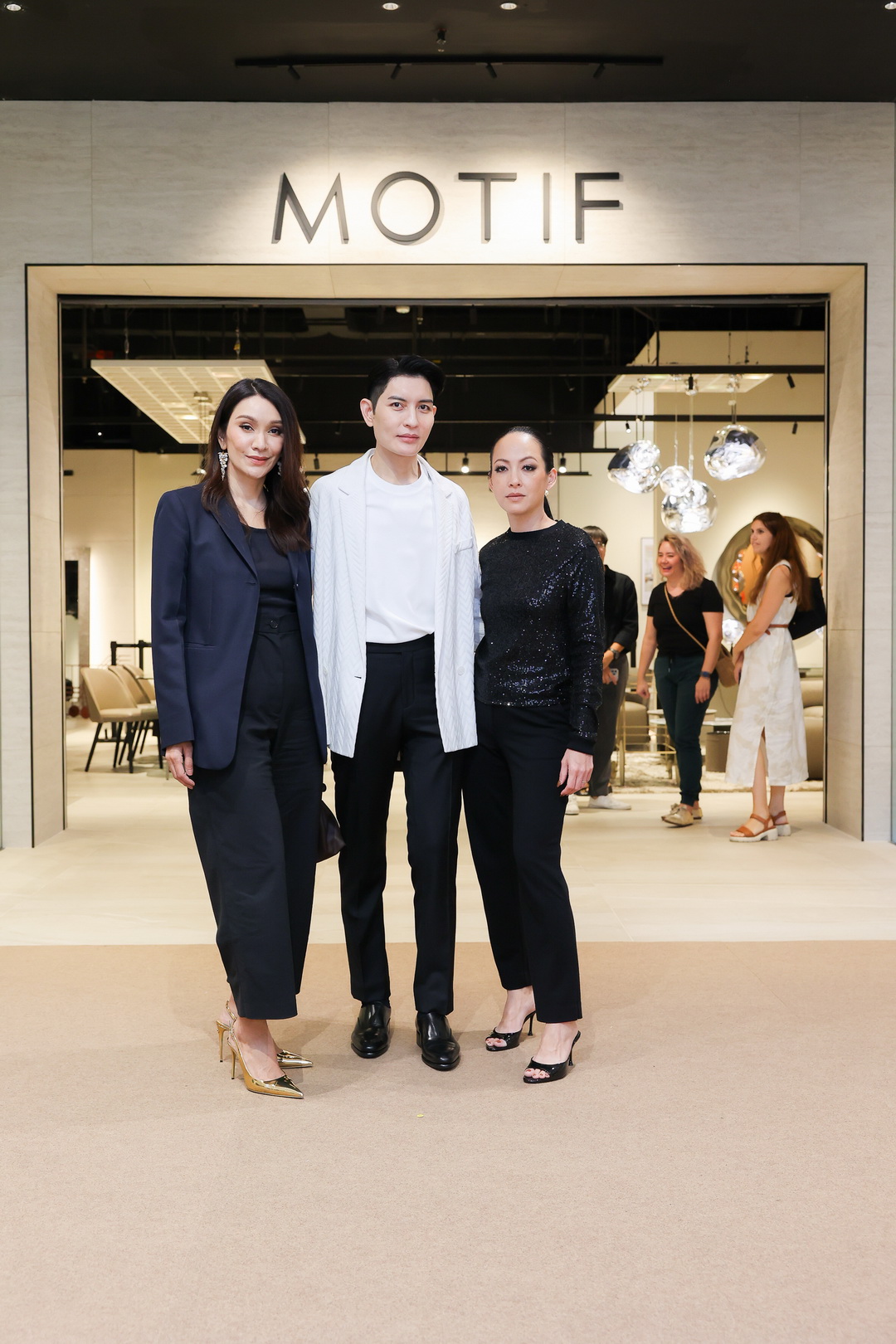 MOTIF ร่วมกับ COTTO, ENDO และ O2E Supply เนรมิตพื้นที่โชว์รูมเฟอร์นิเจอร์หรู ‘MOTIF Friends Space’ ณ ศูนย์การค้าสยามพารากอน