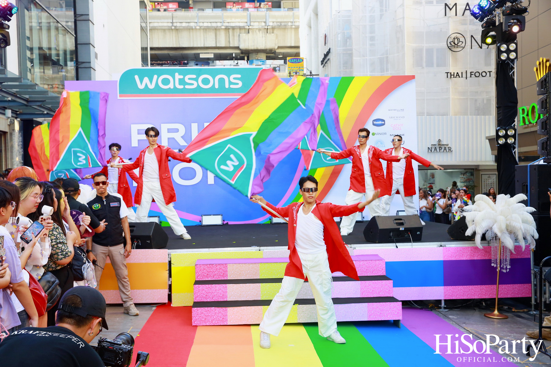 วัตสัน ประเทศไทย ฉลองเดือนสีรุ้งกับพาเหรด ‘Pride to be MORE’ ยิ่งยอมรับ ยิ่งเป็นตัวเอง ยิ่งมีพลัง