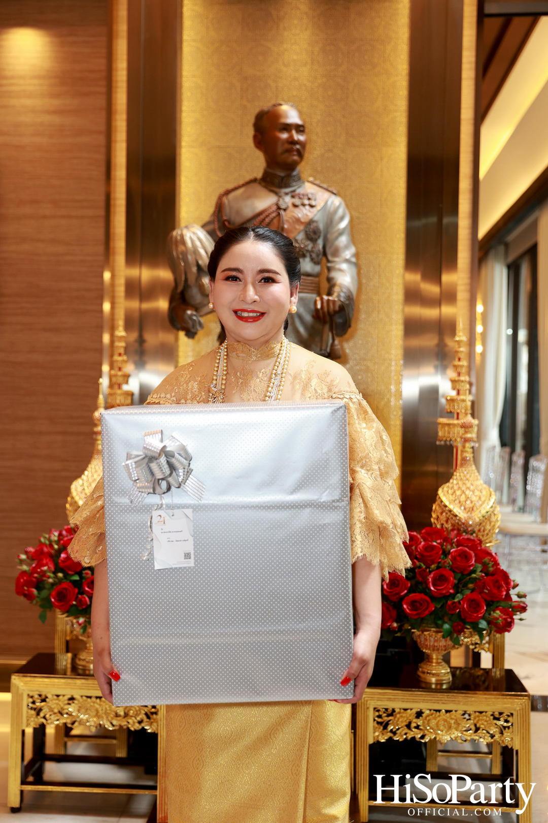 งานทำบุญขึ้นบ้านใหม่ ดร.ไก่ – มัทนาปวีณ์ สาระคุณมนตรี