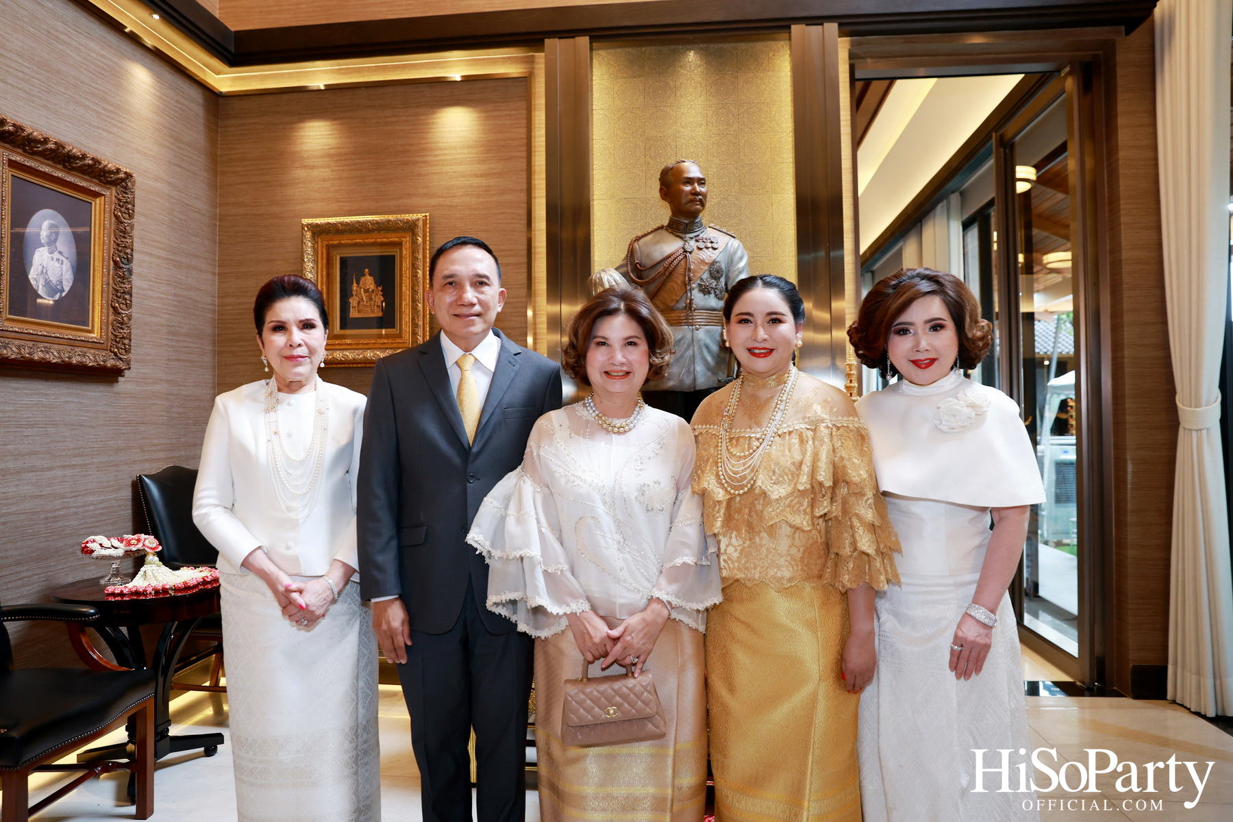 งานทำบุญขึ้นบ้านใหม่ ดร.ไก่ – มัทนาปวีณ์ สาระคุณมนตรี