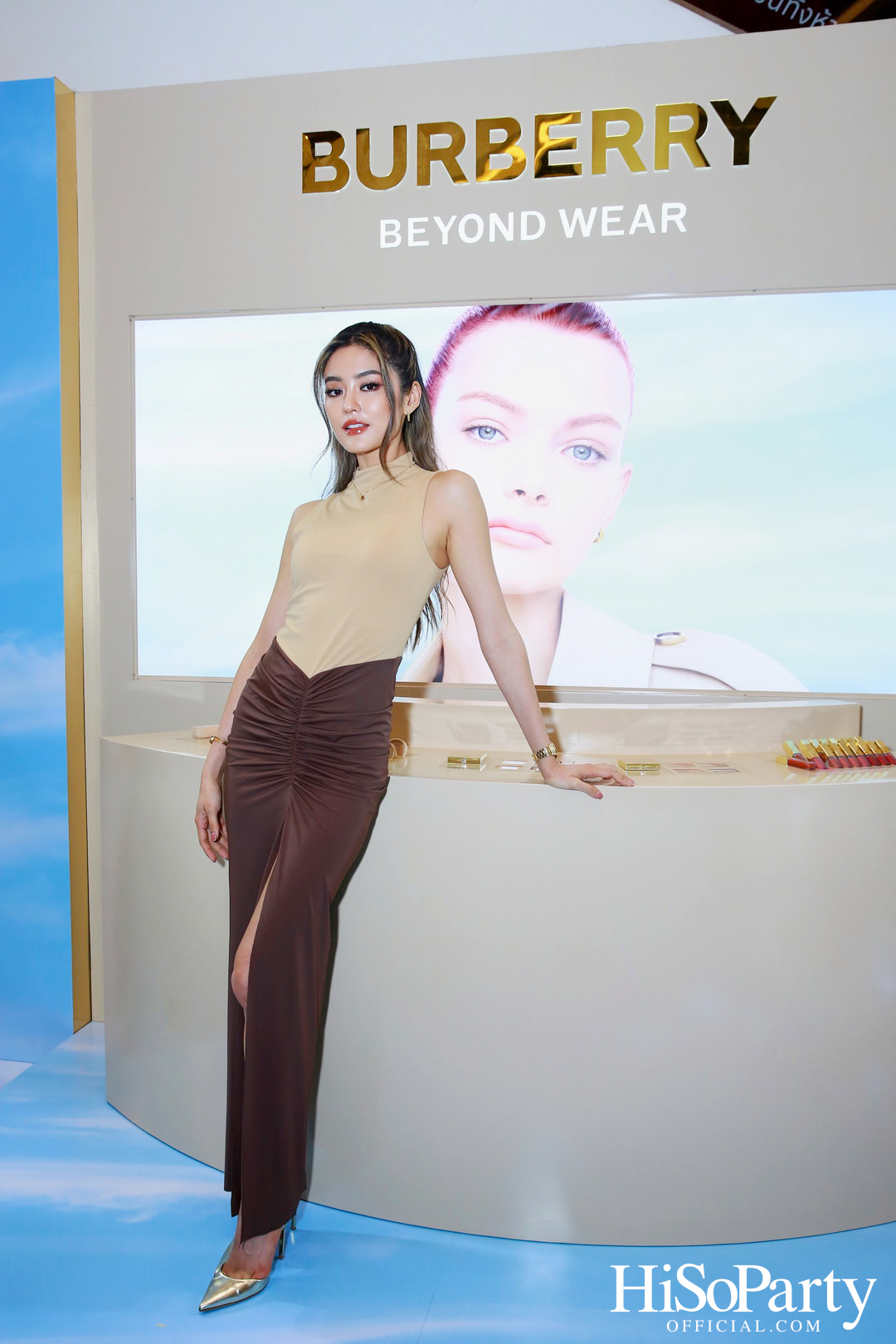 COTY THAILAND เปิดตัว BURBERRY BEAUTY POP UP ใจกลางสยามพารากอน 