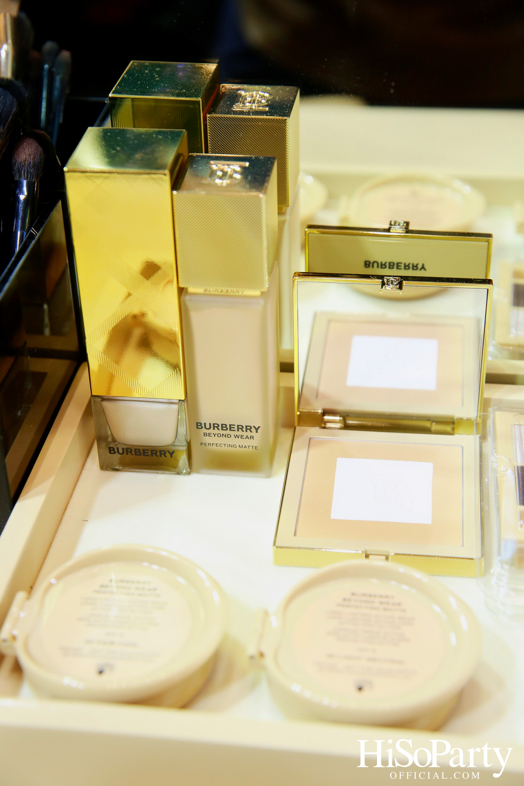 COTY THAILAND เปิดตัว BURBERRY BEAUTY POP UP ใจกลางสยามพารากอน 