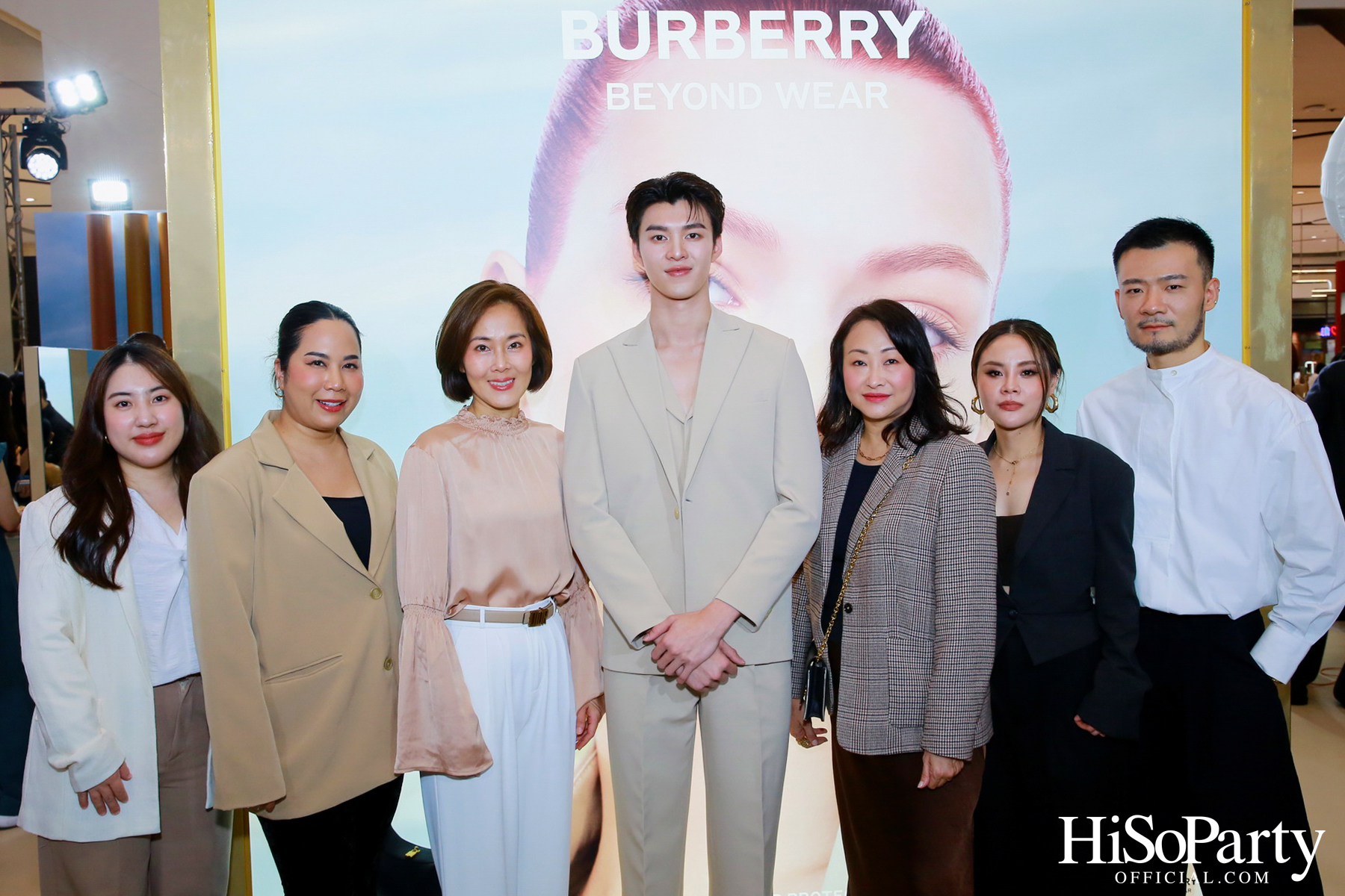 COTY THAILAND เปิดตัว BURBERRY BEAUTY POP UP ใจกลางสยามพารากอน 