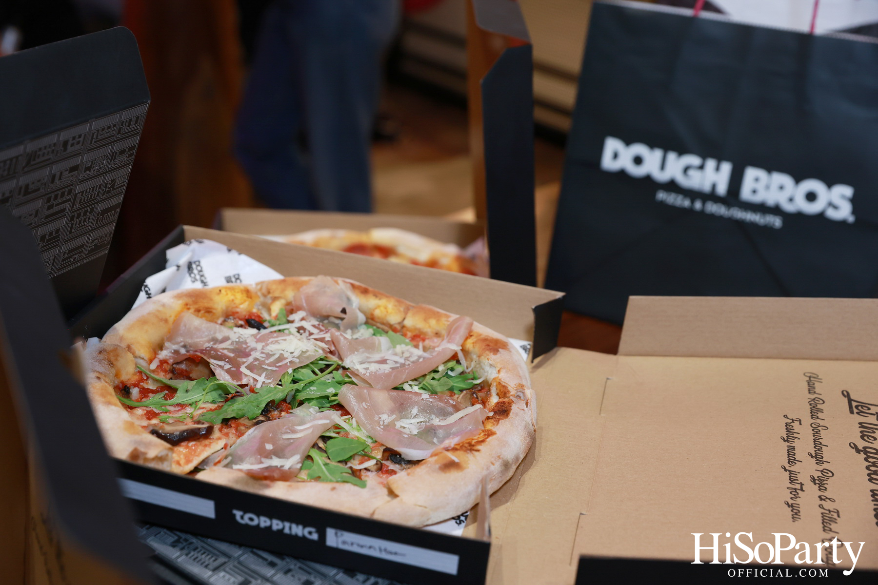 DOUGH BROS. Pizza & Doughnuts ฉลองเปิดสาขาแรกในกรุงเทพมหานคร