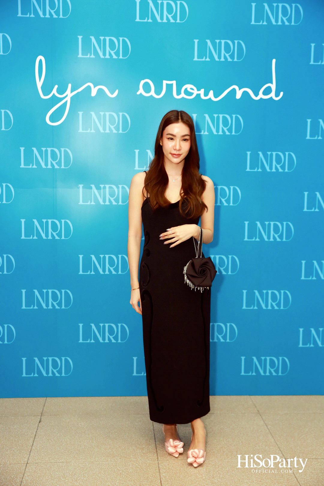 lyn around เปิดตัวคอลเลกชั่นล่าสุด ‘Sunshine & Midnight’ พร้อมเปิดตัวแบรนด์พรีเซนเตอร์คนแรก แอลลี่ - อชิรญา นิติพน