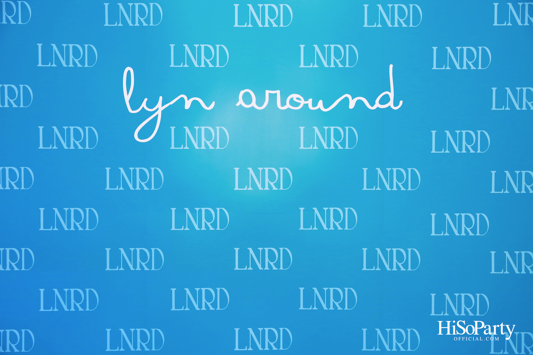 lyn around เปิดตัวคอลเลกชั่นล่าสุด ‘Sunshine & Midnight’ พร้อมเปิดตัวแบรนด์พรีเซนเตอร์คนแรก แอลลี่ - อชิรญา นิติพน