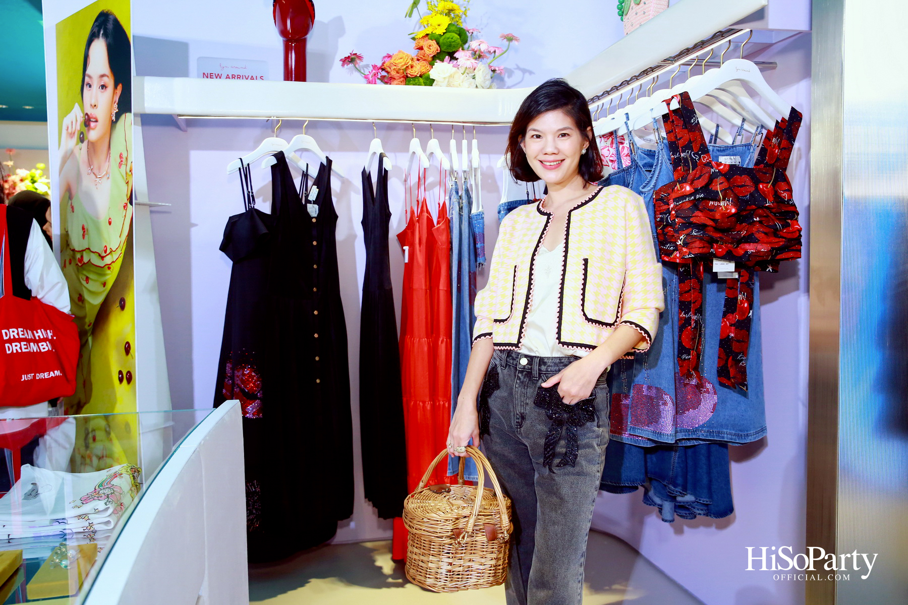 lyn around เปิดตัวคอลเลกชั่นล่าสุด ‘Sunshine & Midnight’ พร้อมเปิดตัวแบรนด์พรีเซนเตอร์คนแรก แอลลี่ - อชิรญา นิติพน