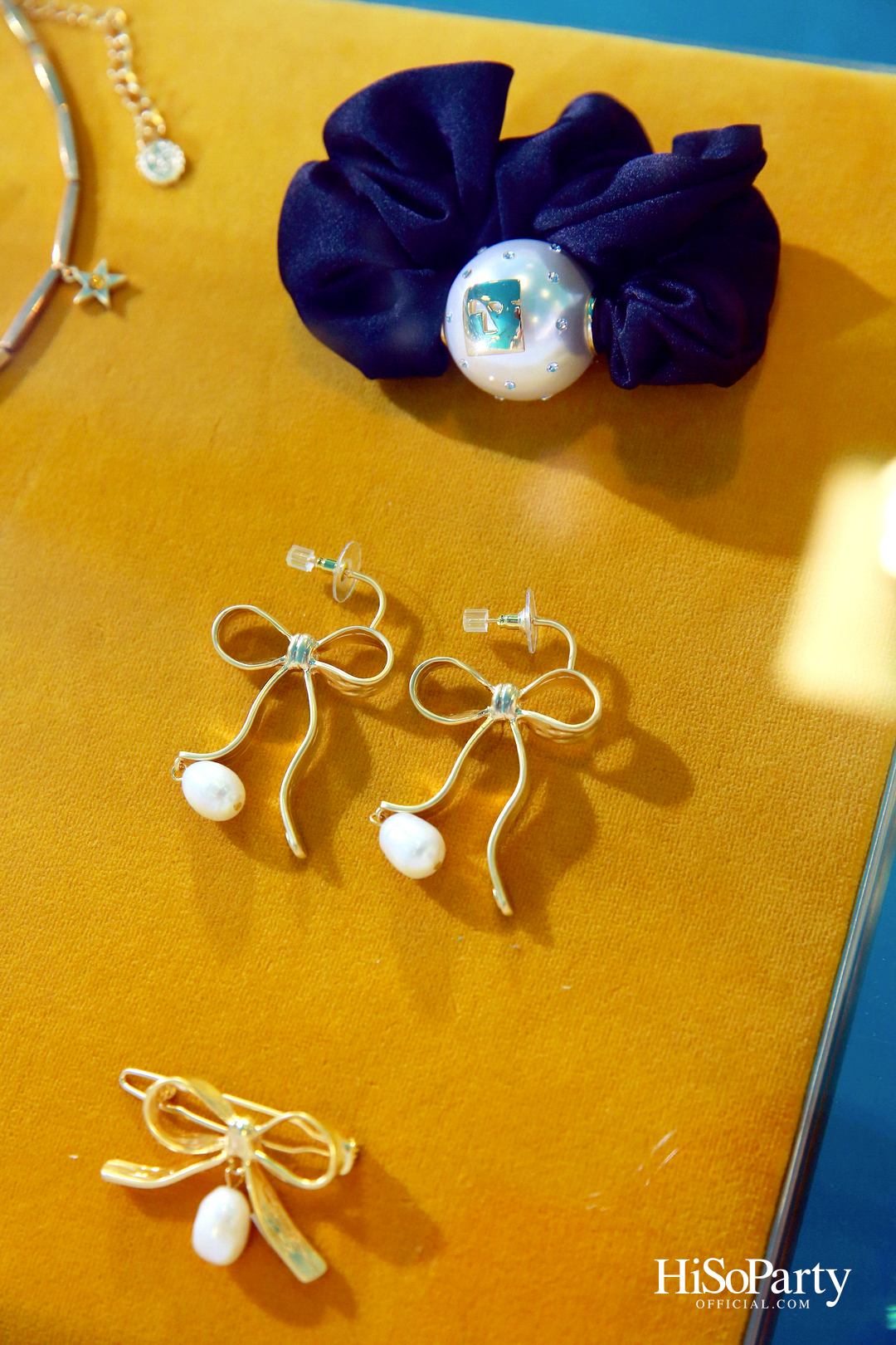 lyn around เปิดตัวคอลเลกชั่นล่าสุด ‘Sunshine & Midnight’ พร้อมเปิดตัวแบรนด์พรีเซนเตอร์คนแรก แอลลี่ - อชิรญา นิติพน