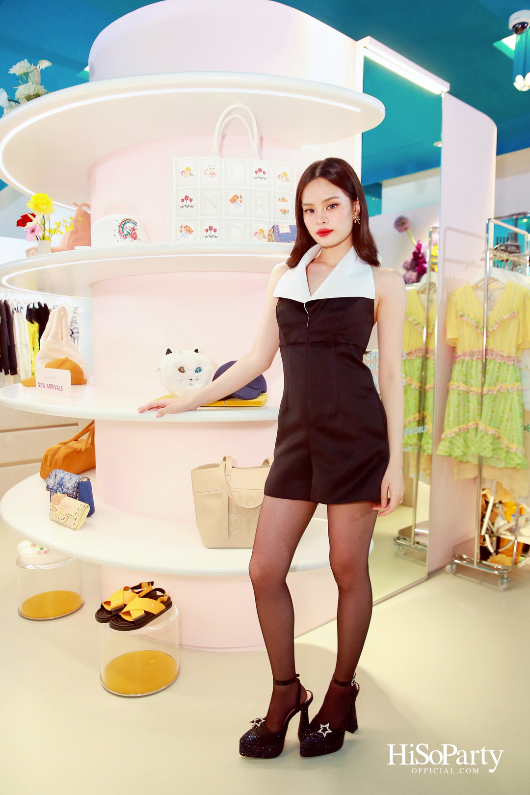 lyn around เปิดตัวคอลเลกชั่นล่าสุด ‘Sunshine & Midnight’ พร้อมเปิดตัวแบรนด์พรีเซนเตอร์คนแรก แอลลี่ - อชิรญา นิติพน