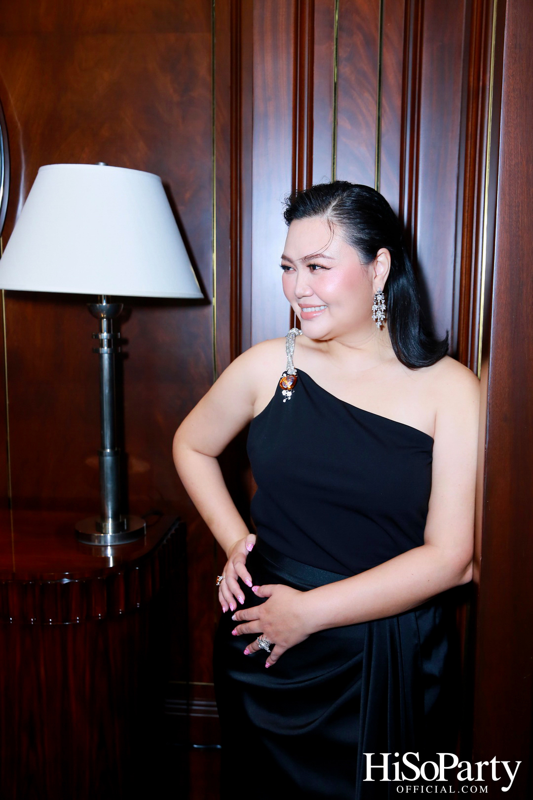 Exclusive Preview Judith Leiber New Collection & Beauty Gems ‘Bee 's Collection’