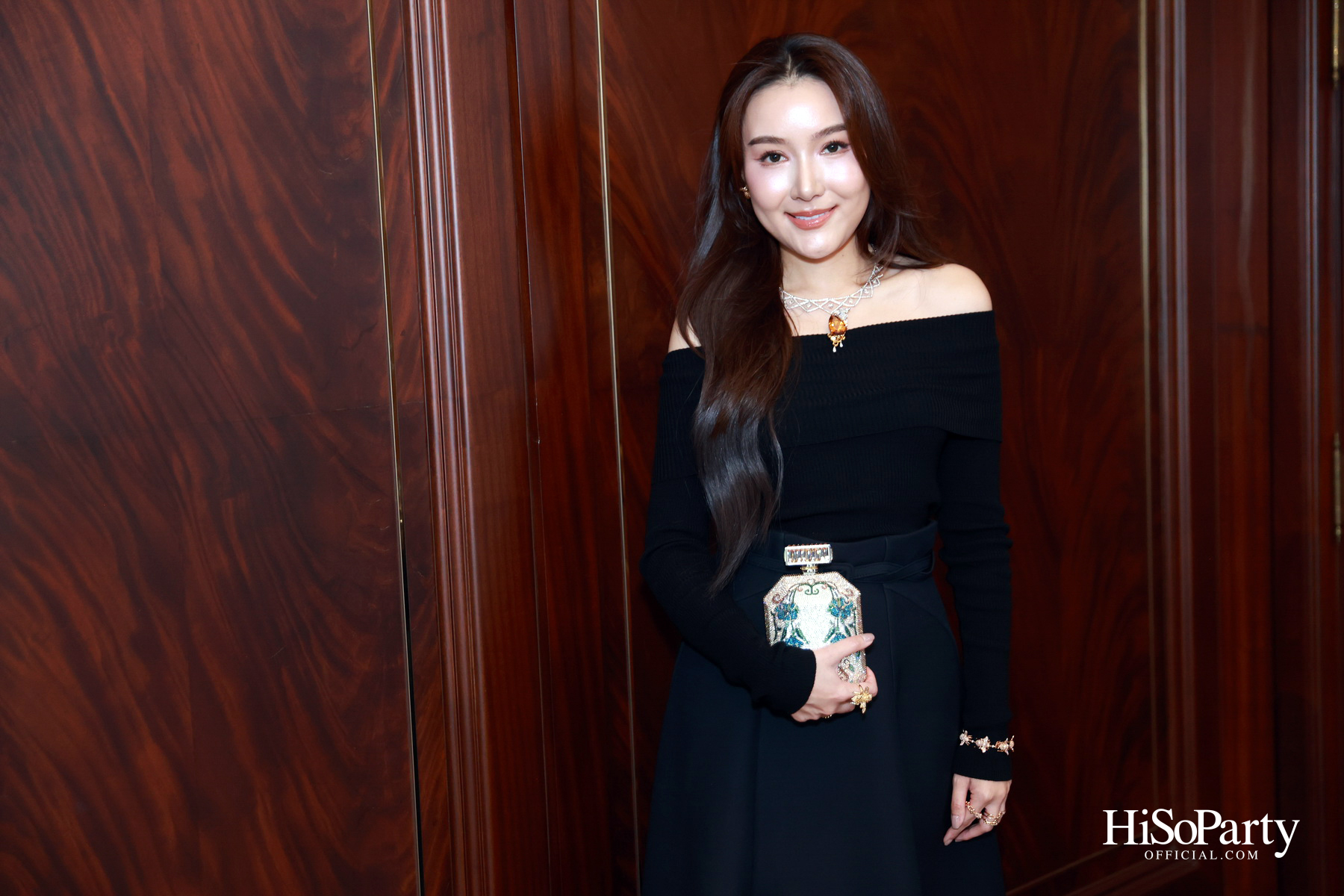 Exclusive Preview Judith Leiber New Collection & Beauty Gems ‘Bee 's Collection’