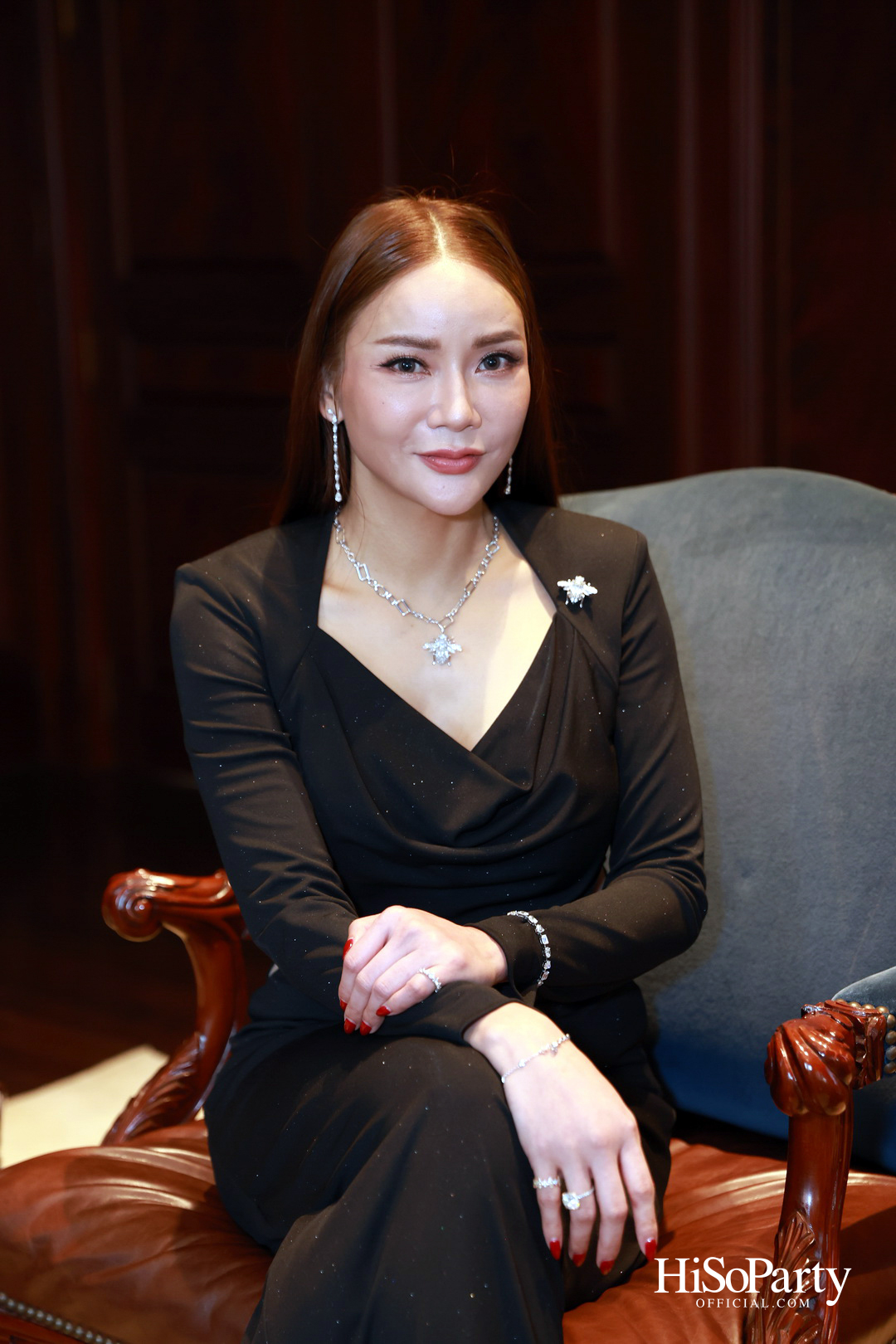 Exclusive Preview Judith Leiber New Collection & Beauty Gems ‘Bee 's Collection’