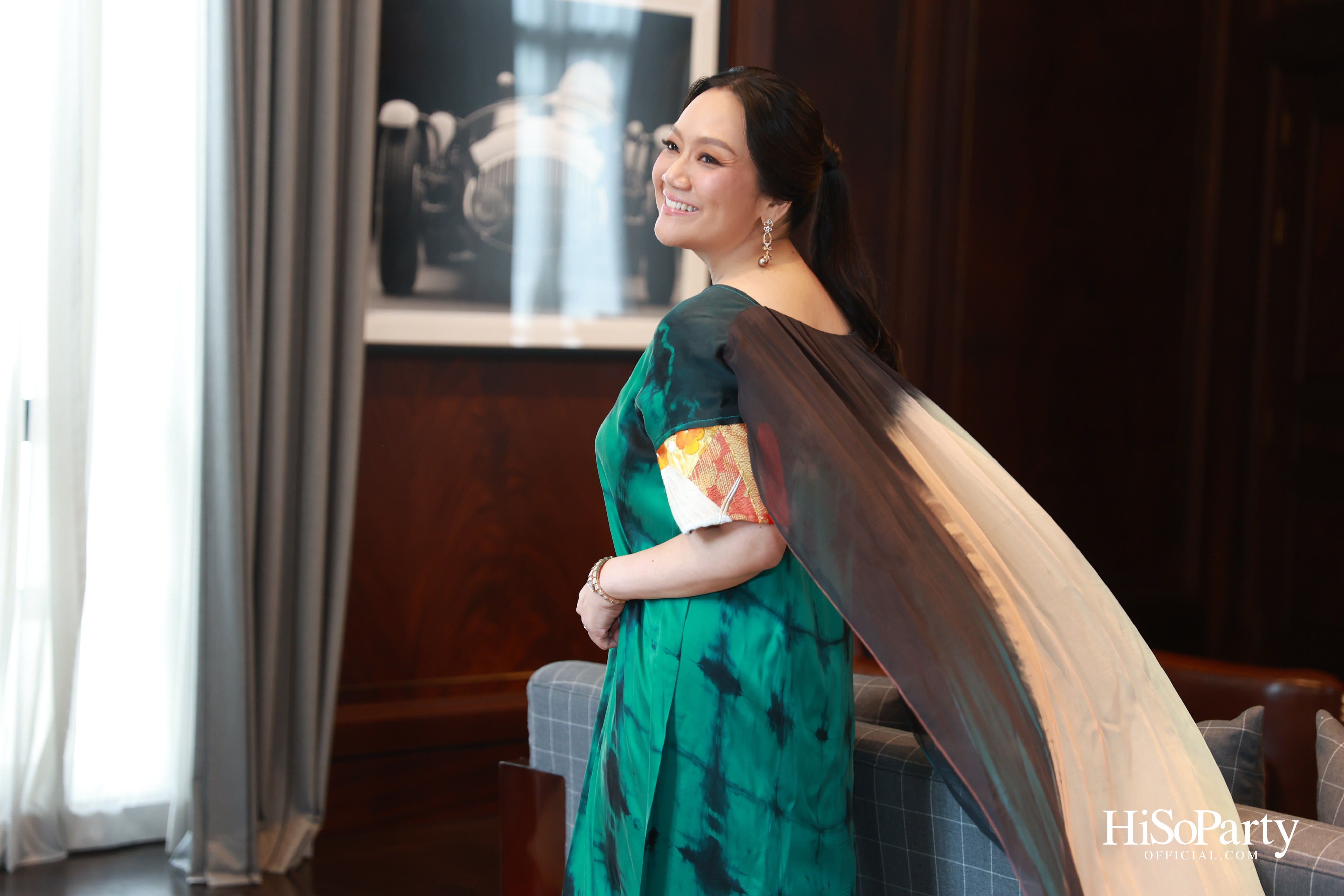 Exclusive Preview Judith Leiber New Collection & Beauty Gems ‘Bee 's Collection’