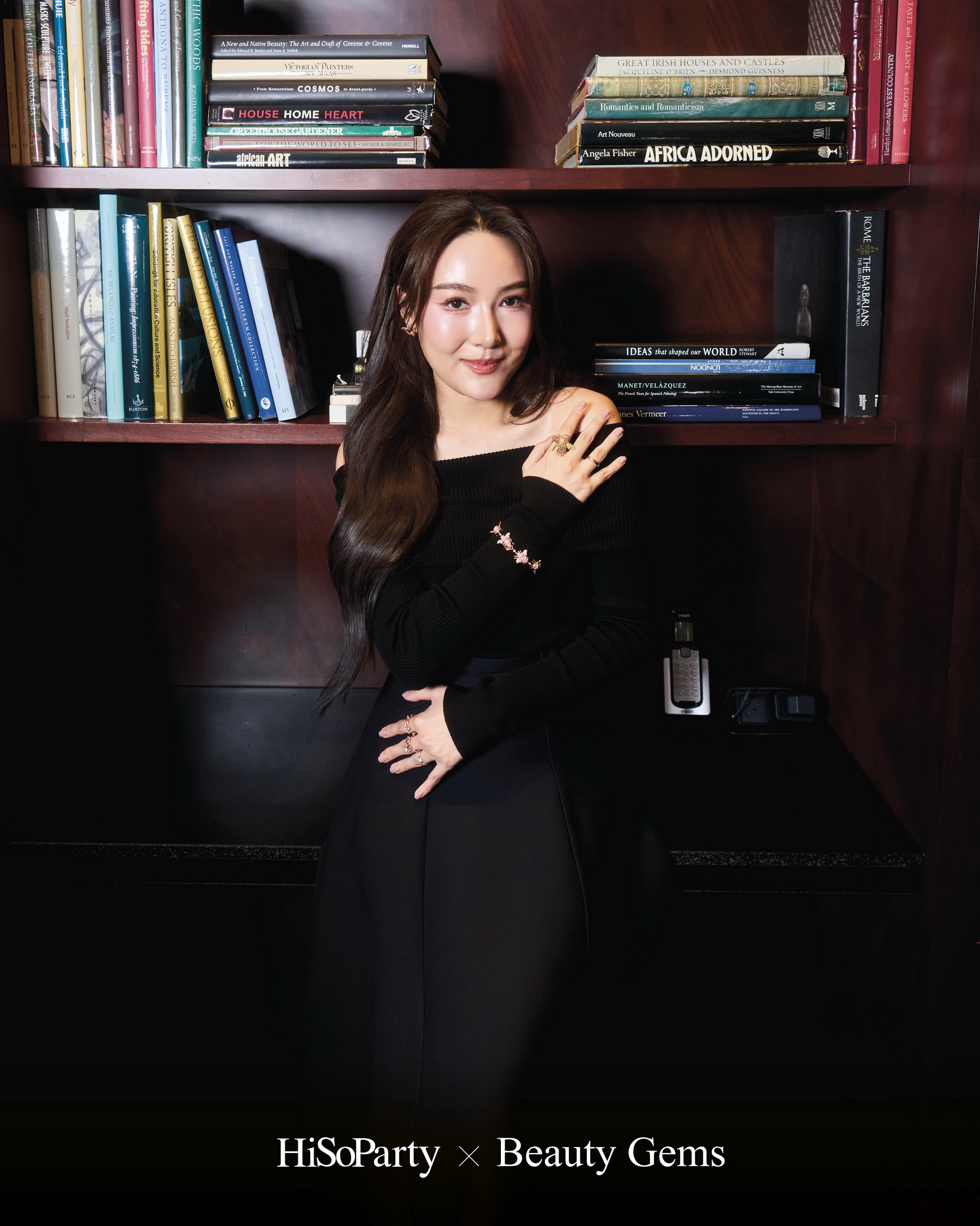 Exclusive Preview Judith Leiber New Collection & Beauty Gems ‘Bee 's Collection’