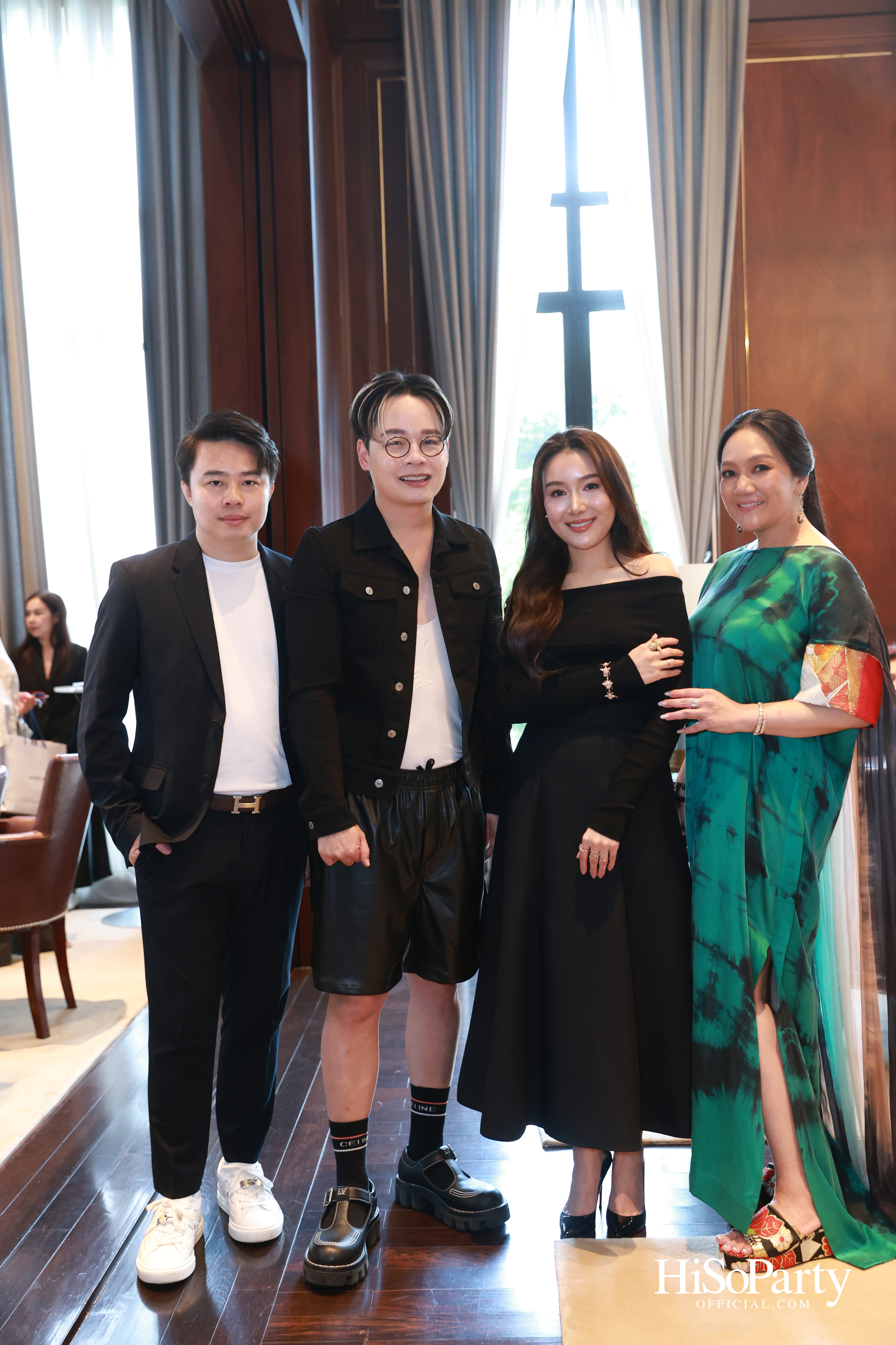 Exclusive Preview Judith Leiber New Collection & Beauty Gems ‘Bee 's Collection’