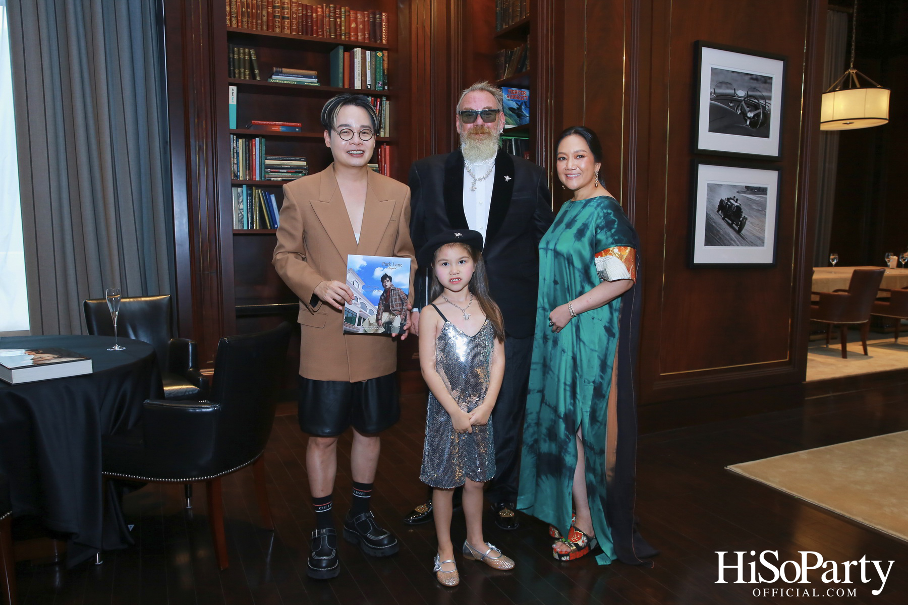 Exclusive Preview Judith Leiber New Collection & Beauty Gems ‘Bee 's Collection’