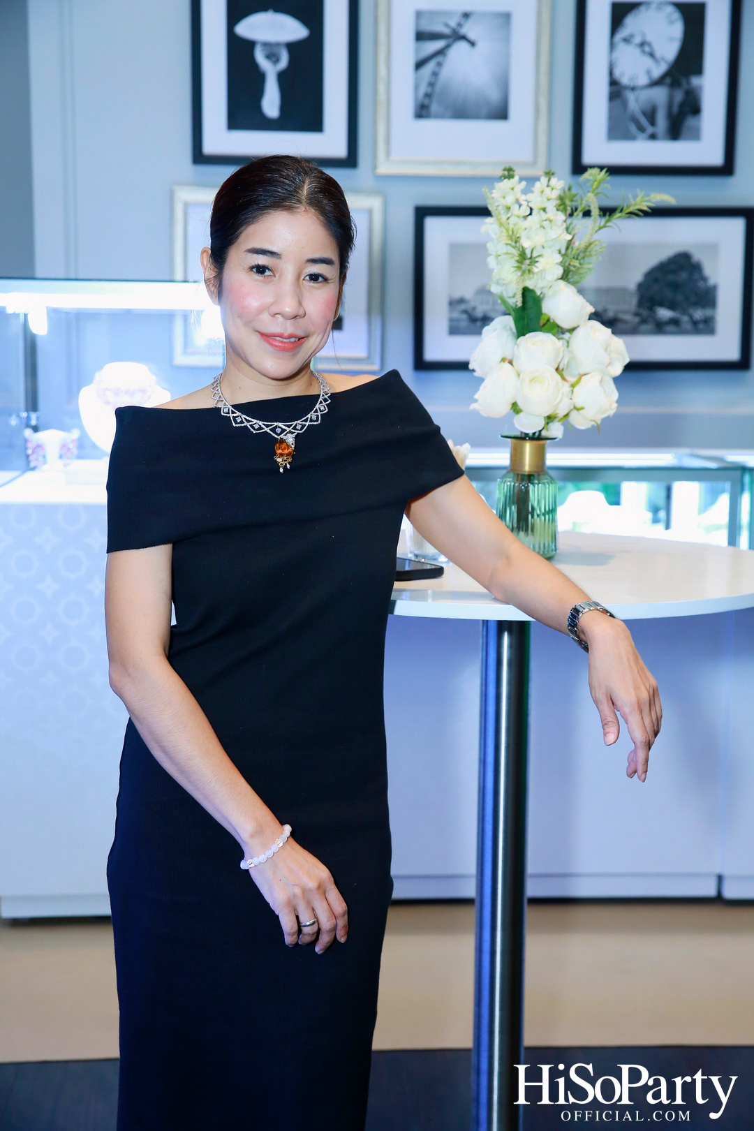 Exclusive Preview Judith Leiber New Collection & Beauty Gems ‘Bee 's Collection’