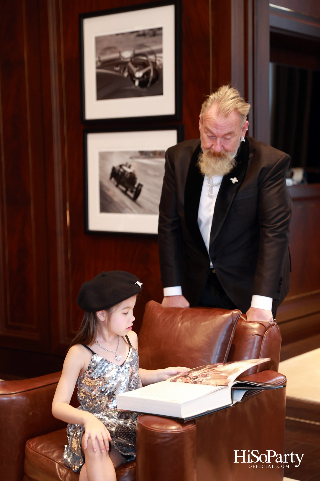 Exclusive Preview Judith Leiber New Collection & Beauty Gems ‘Bee 's Collection’