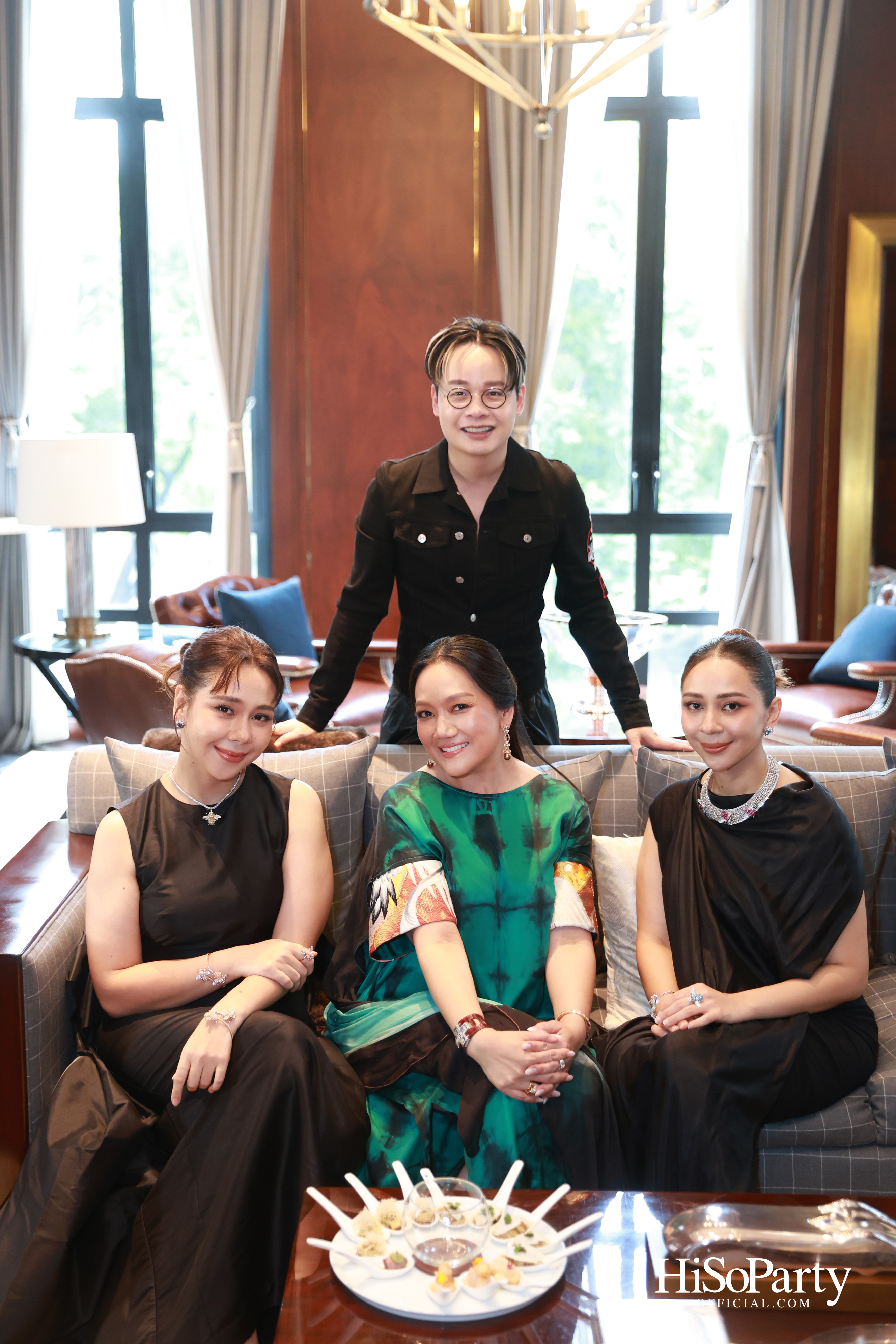 Exclusive Preview Judith Leiber New Collection & Beauty Gems ‘Bee 's Collection’