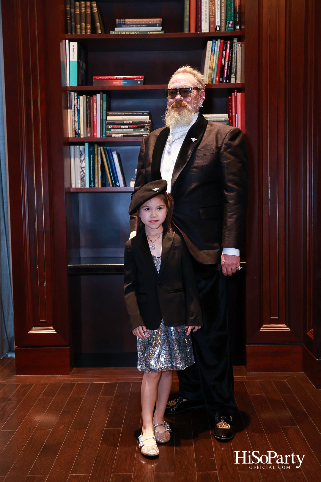 Exclusive Preview Judith Leiber New Collection & Beauty Gems ‘Bee 's Collection’